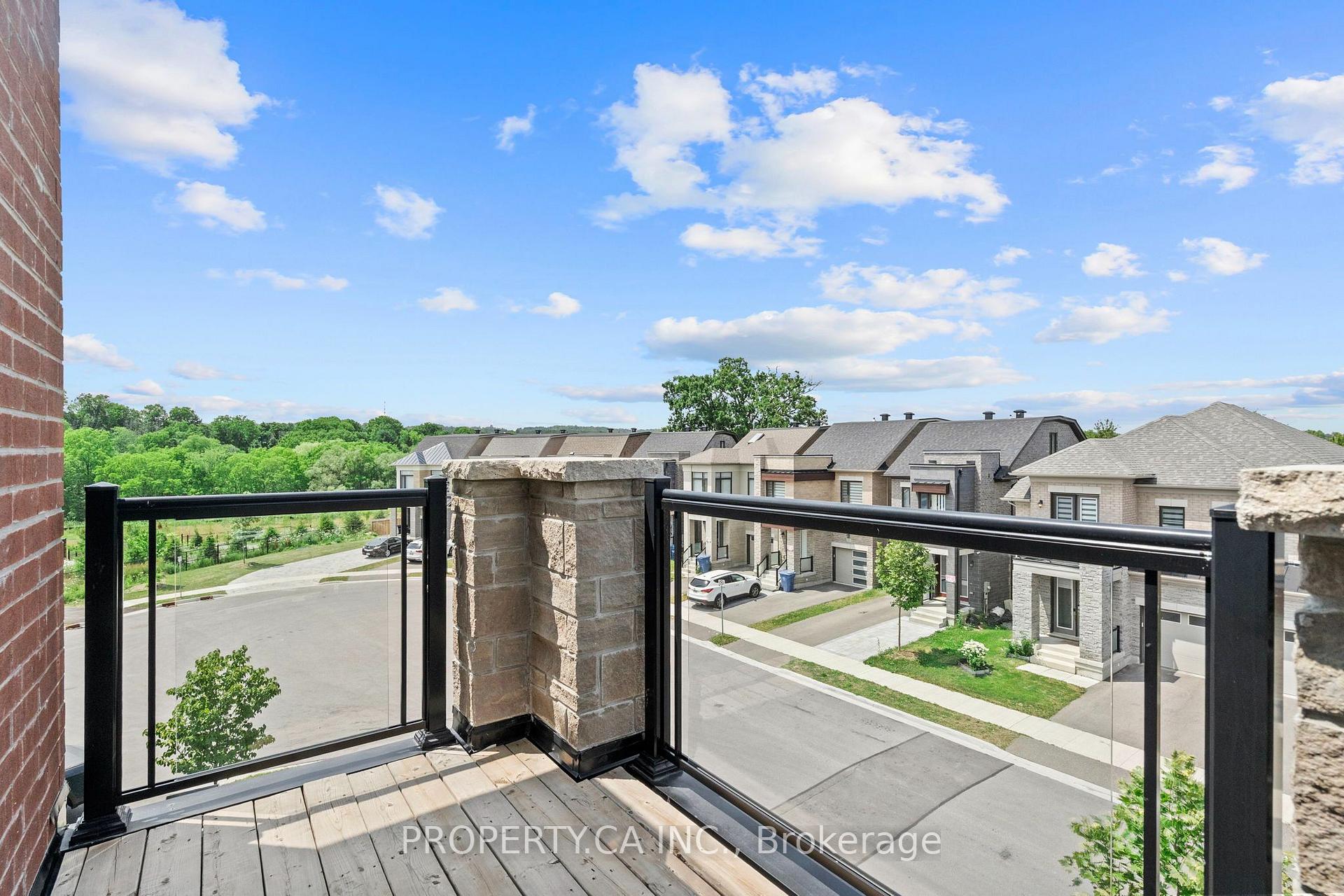 556 New England Court