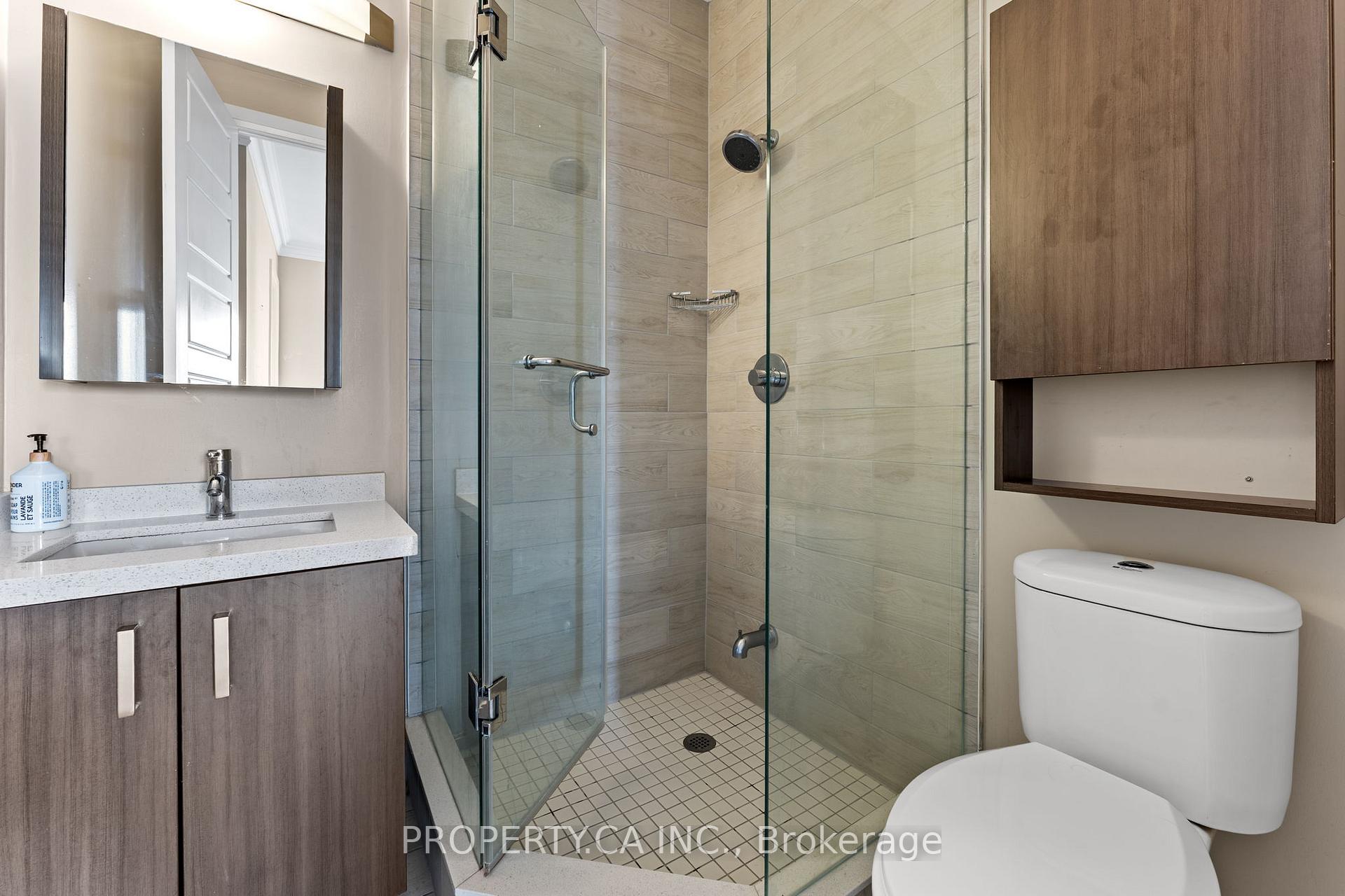 28 Uptown Drive Ph15