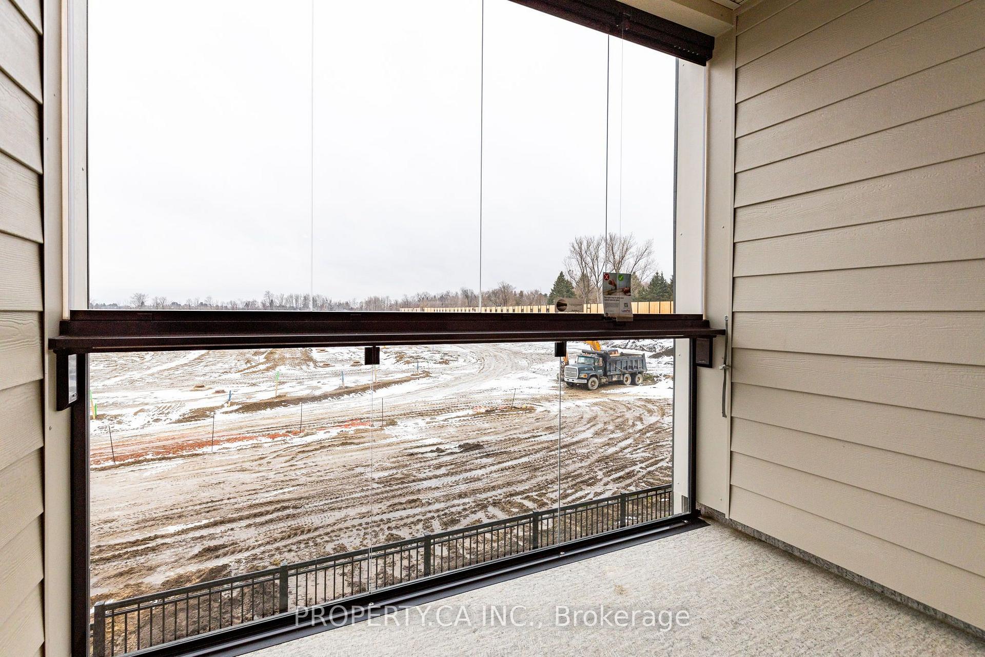 15 Kneeshaw Drive 205