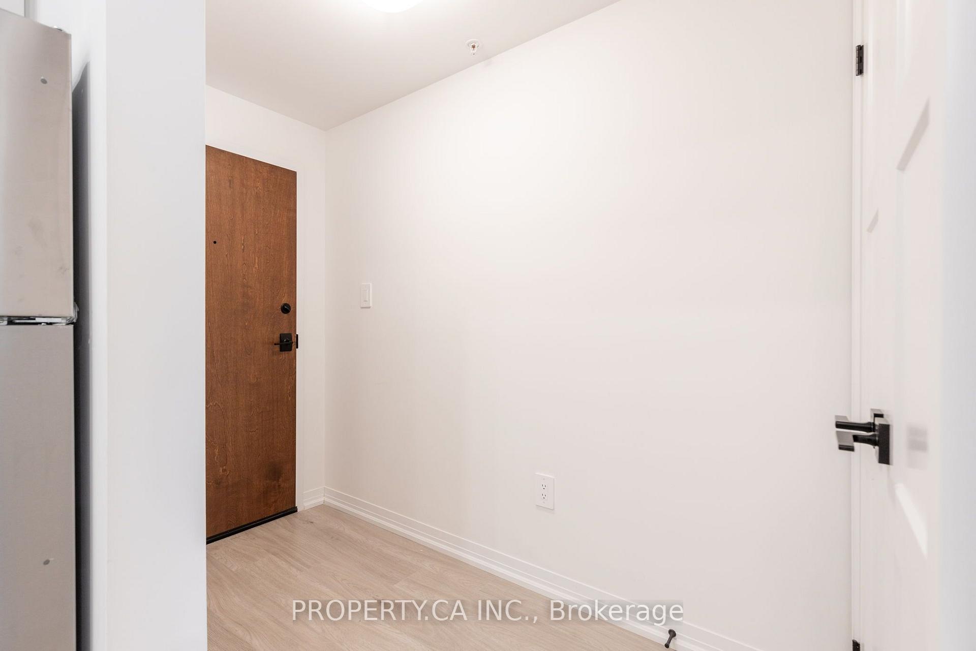 15 Kneeshaw Drive 205