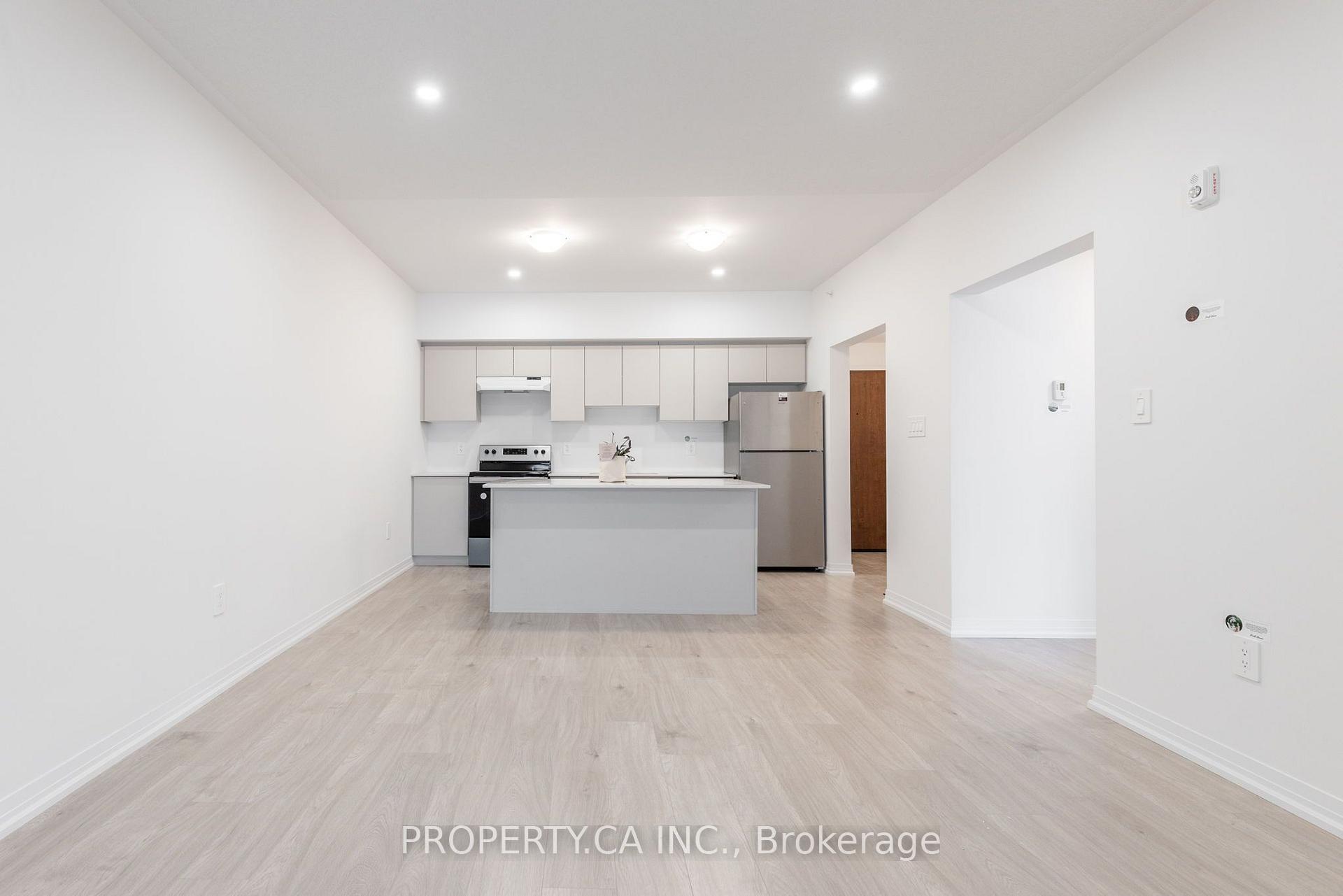 15 Kneeshaw Drive 205