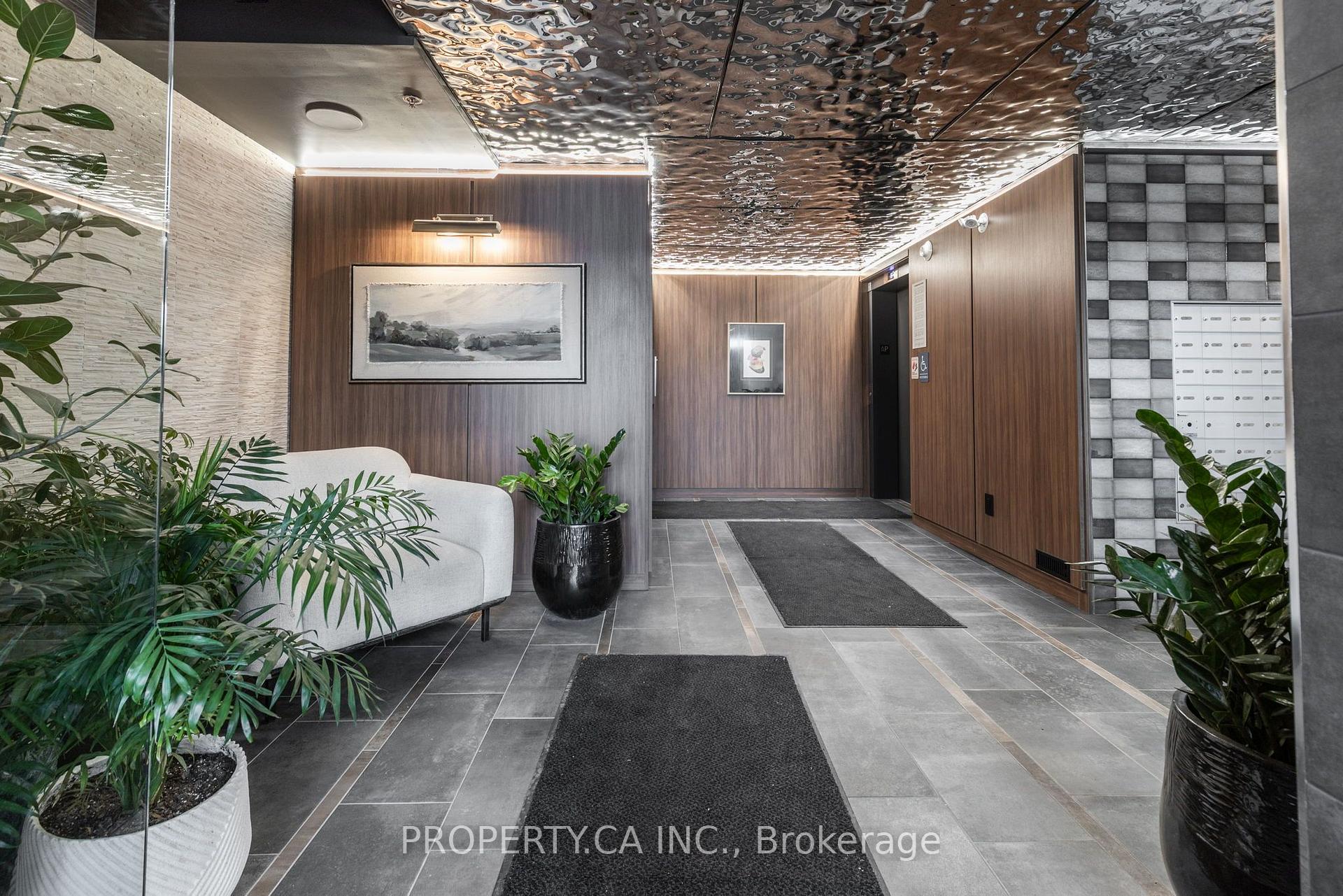 15 Kneeshaw Drive 205