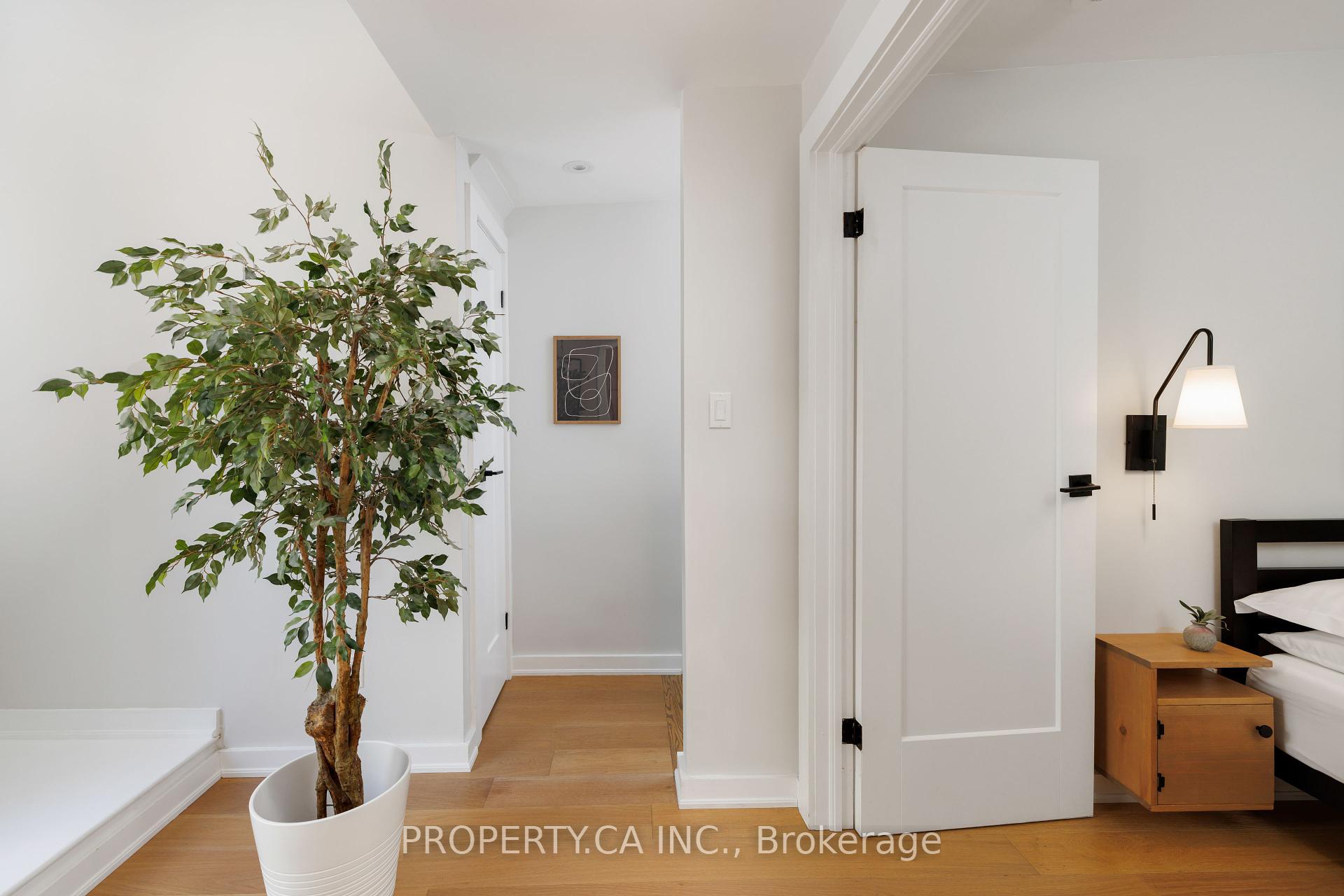 79 Macdonell Avenue