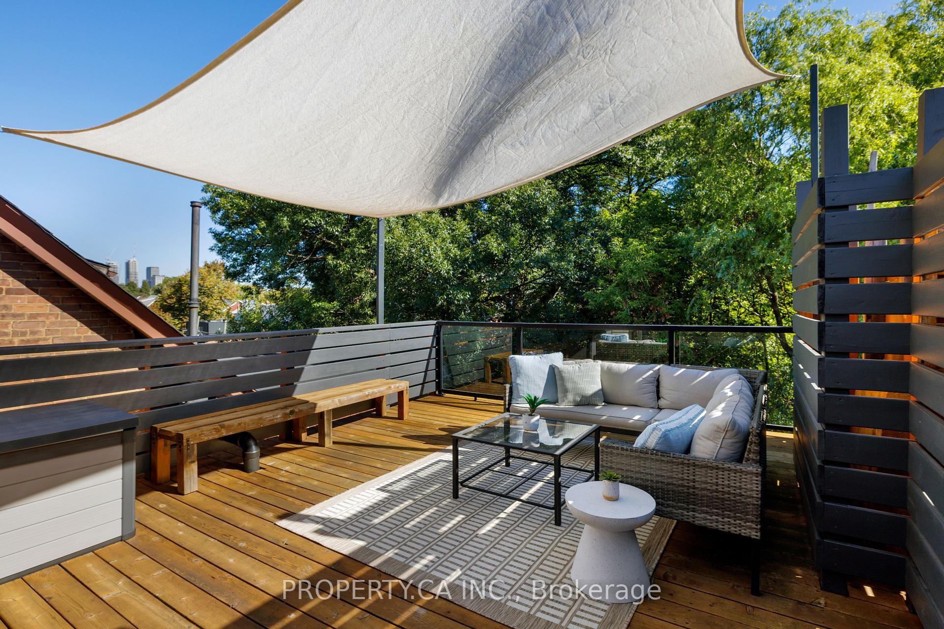 79 Macdonell Avenue