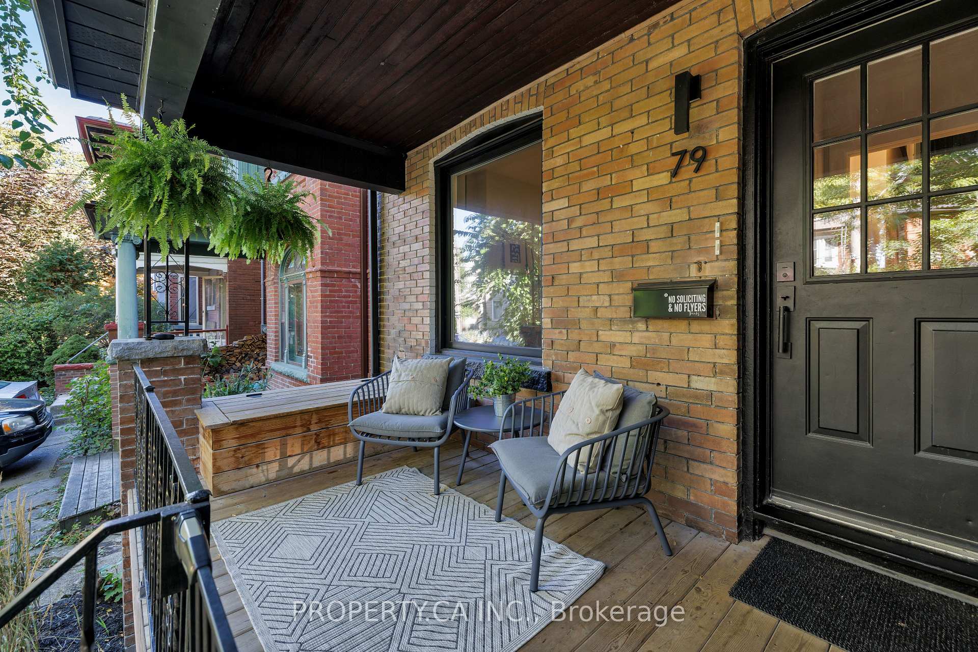 79 Macdonell Avenue