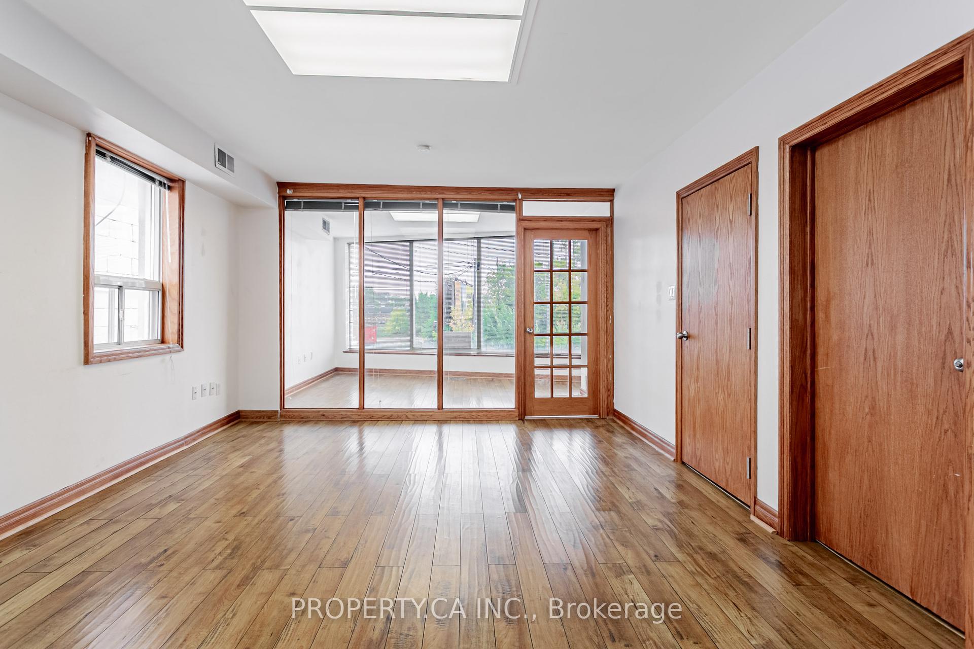 3581a Dundas Street W Second Floor