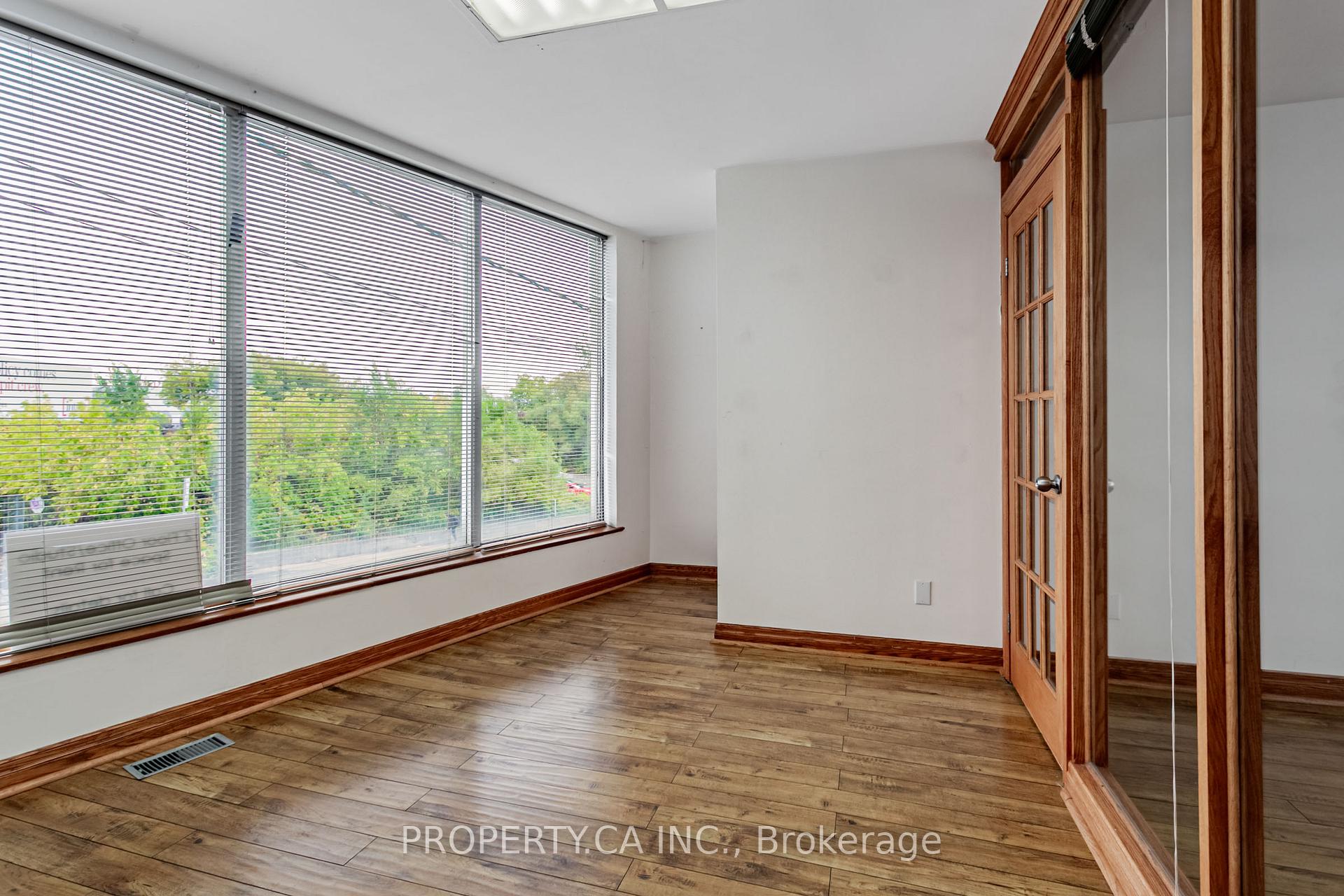 3581a Dundas Street W Second Floor