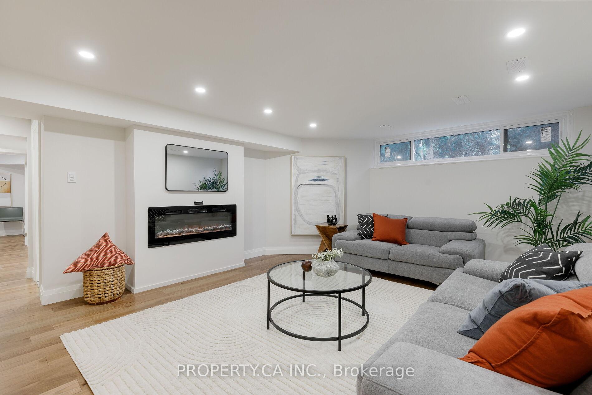 132 Princess Anne Crescent