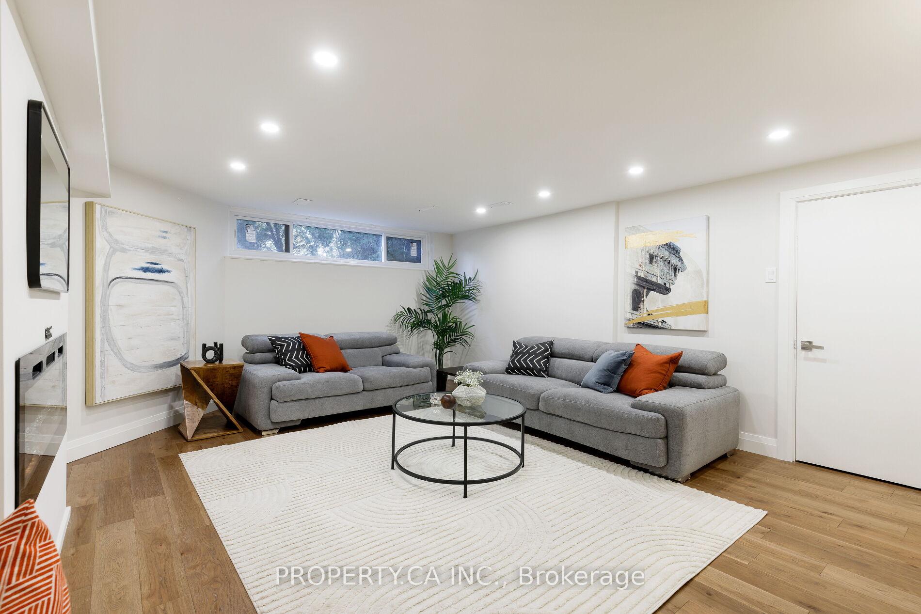 132 Princess Anne Crescent