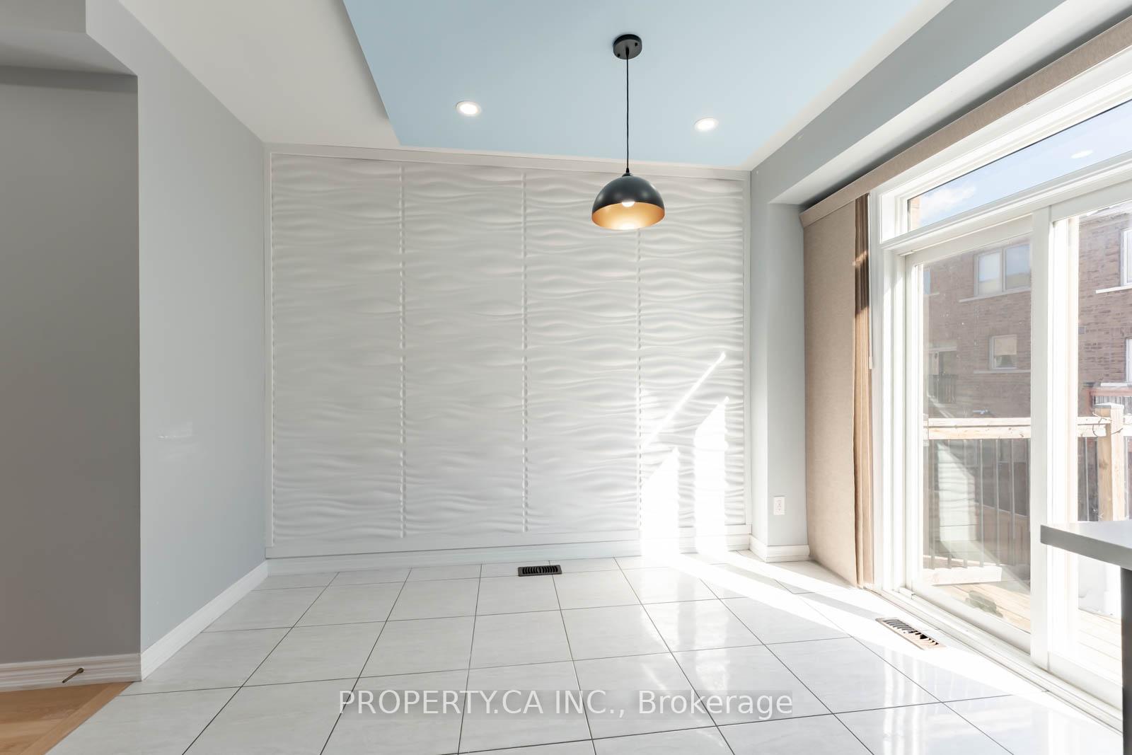 47 Sea Drifter Crescent