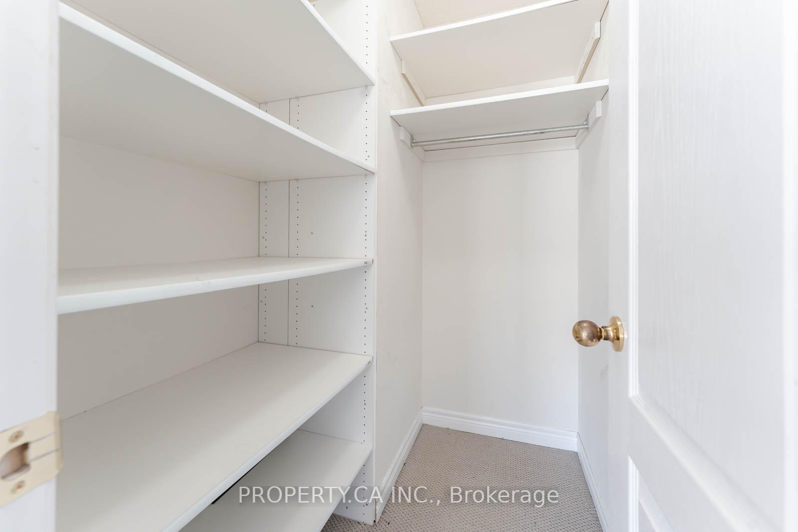 47 Sea Drifter Crescent