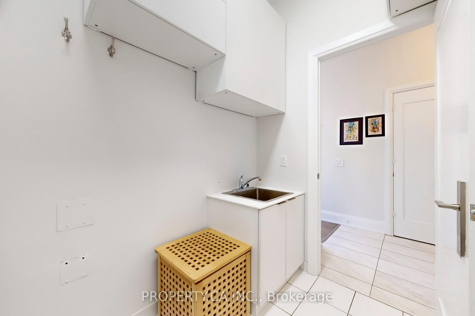 56 Annie Craig Drive UPH05