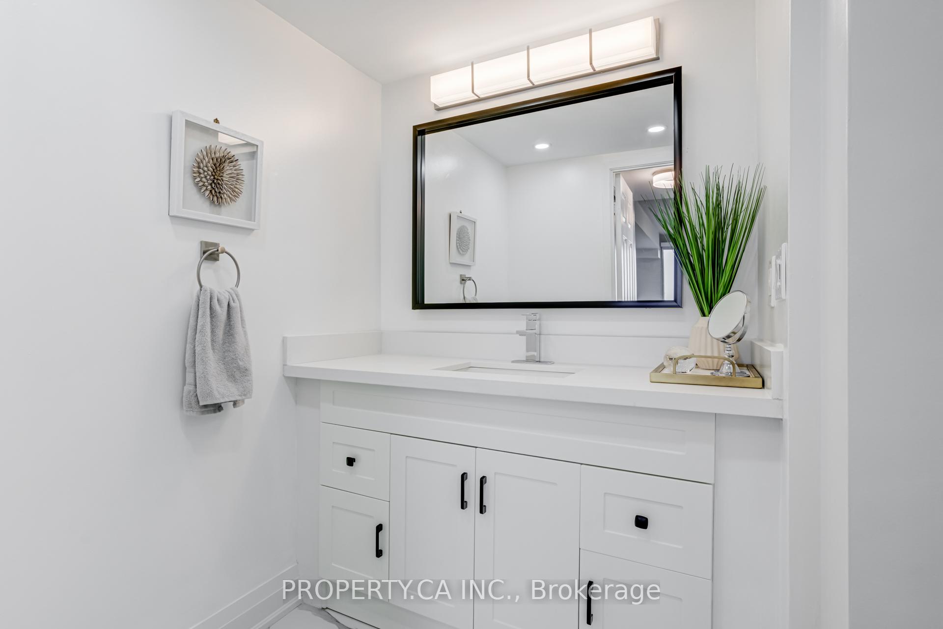 1271 Walden Circle 1201