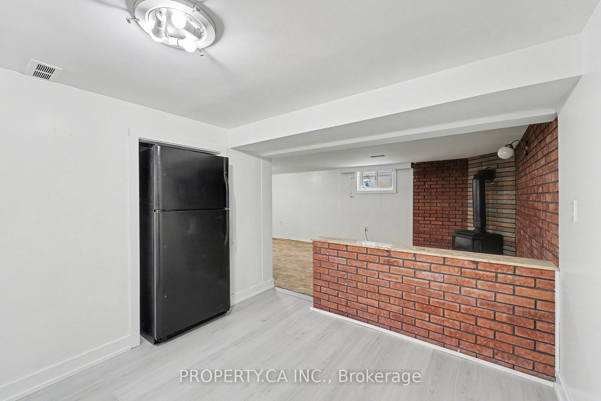 47 Hadrian Drive Basement