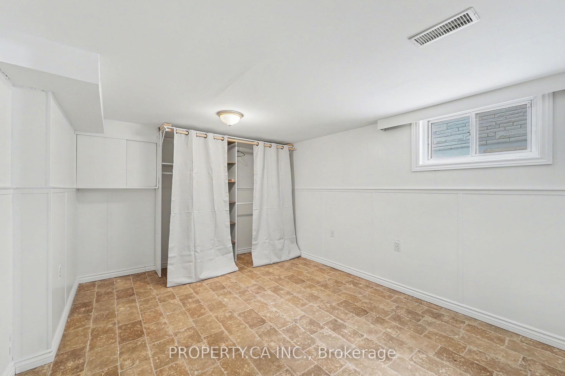 47 Hadrian Drive Basement