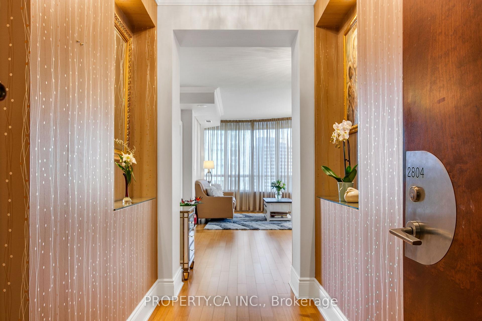 3880 Duke Of York Boulevard 2804