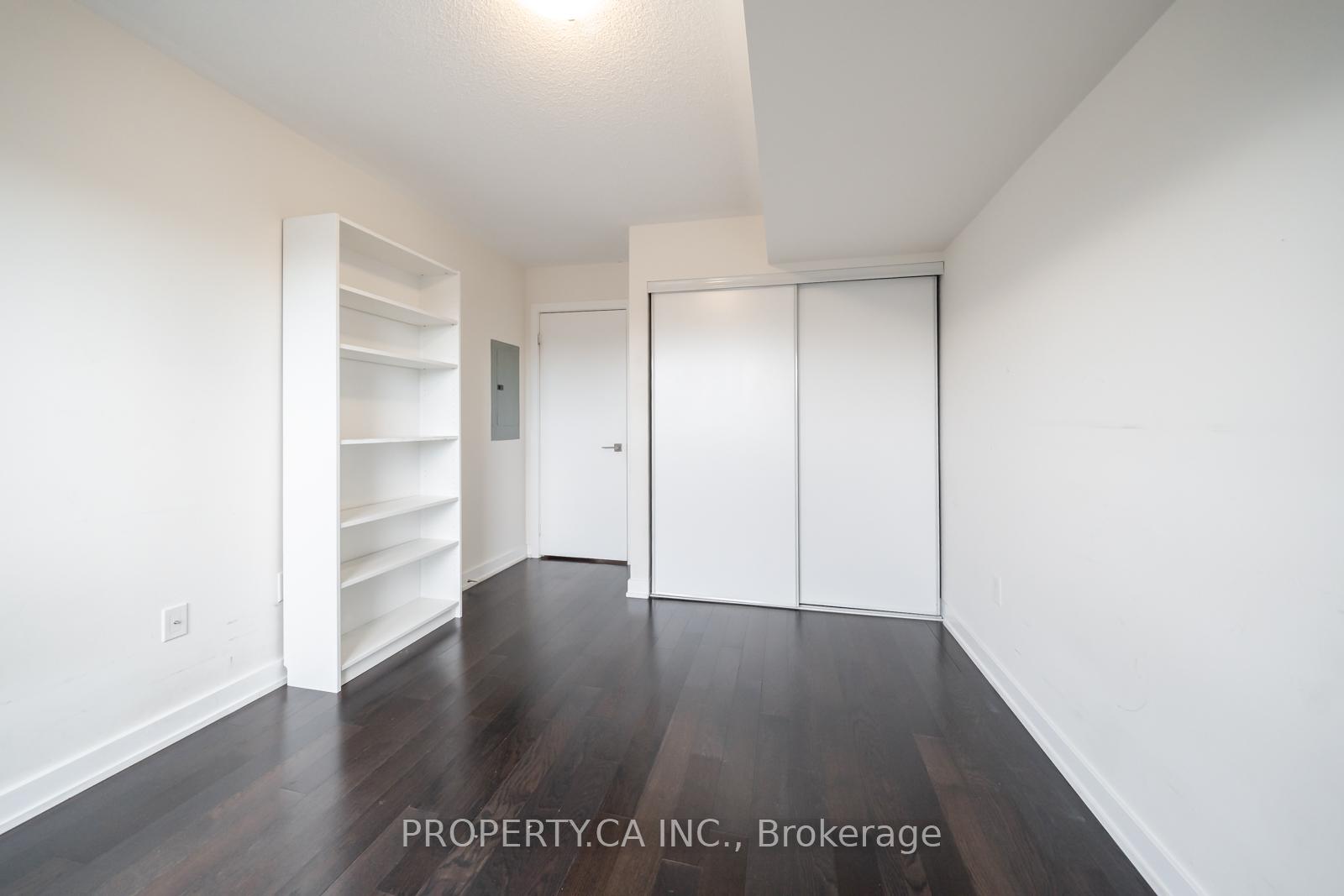 4030 Parkside Village Drive 11