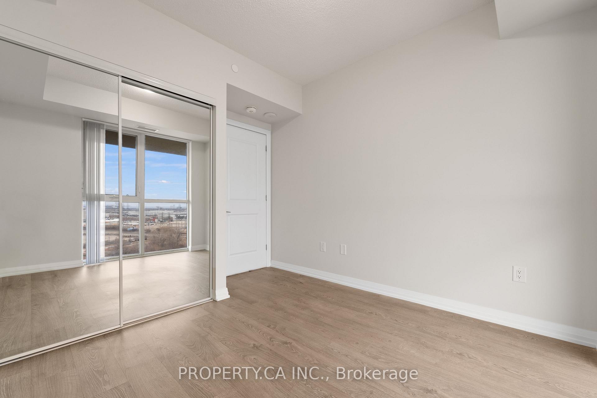 50 Thomas Riley Road 1002