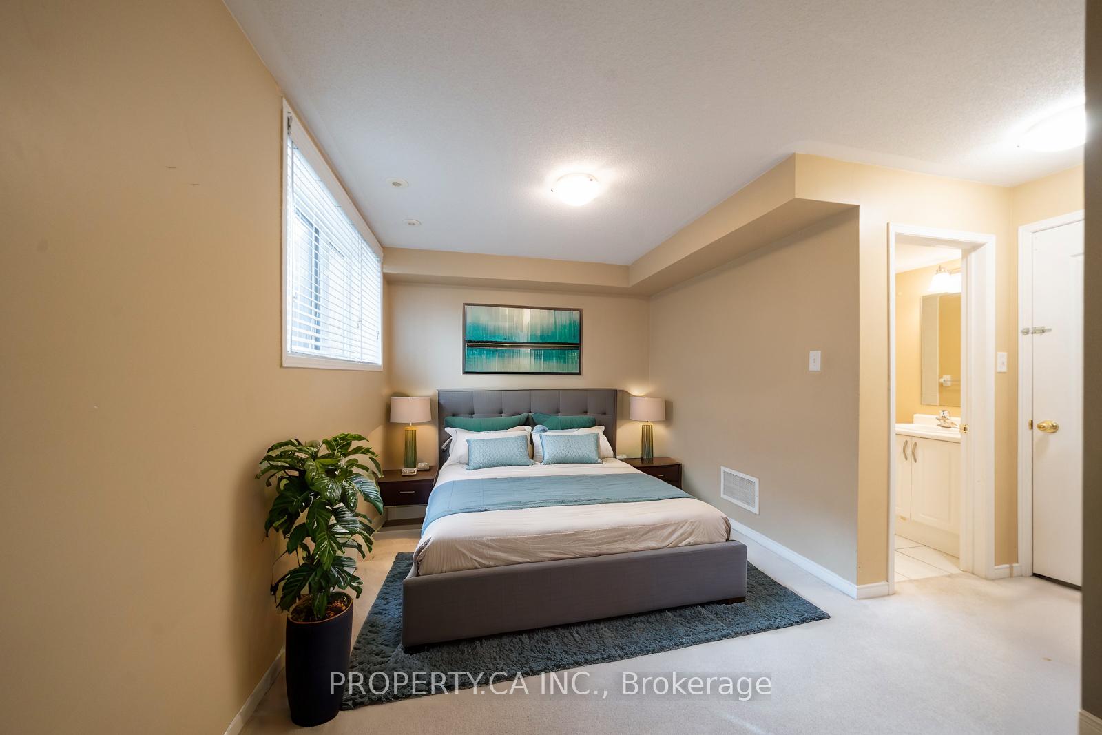 3250 Bentley Drive 71