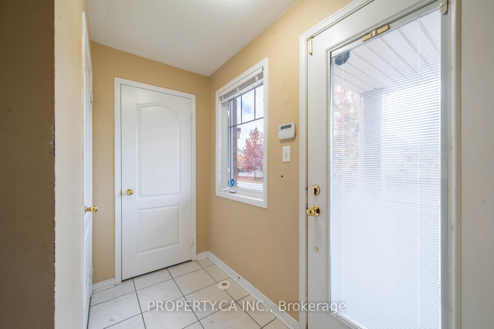 3250 Bentley Drive 71