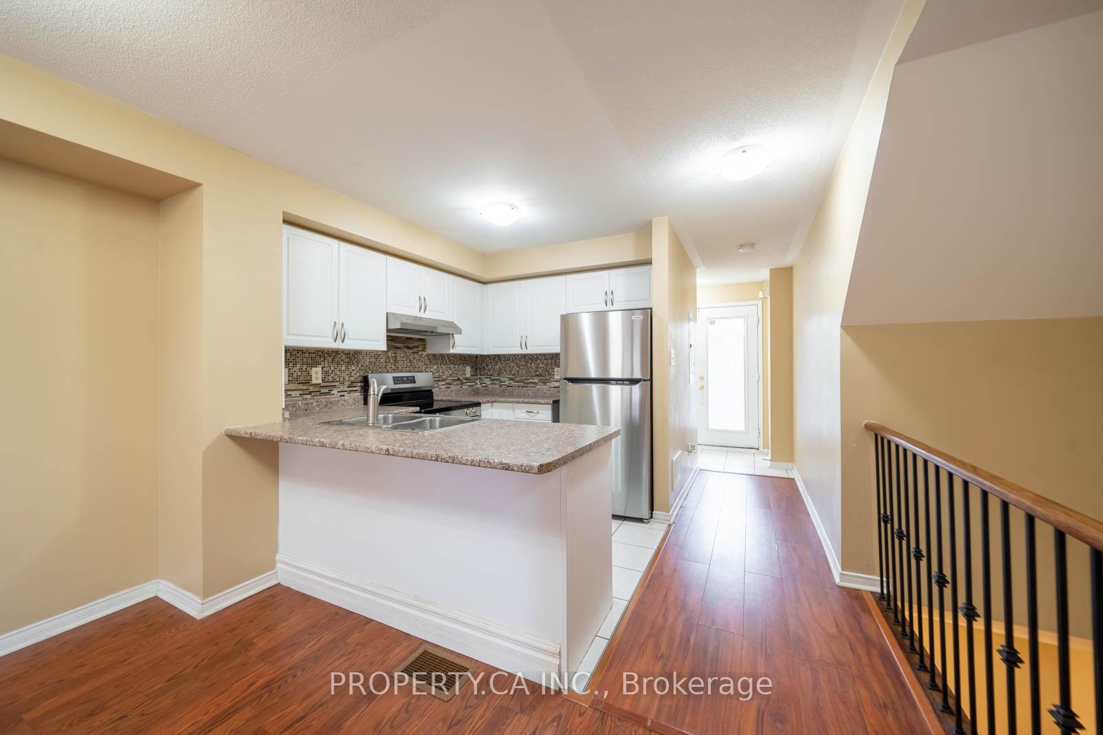 3250 Bentley Drive 71