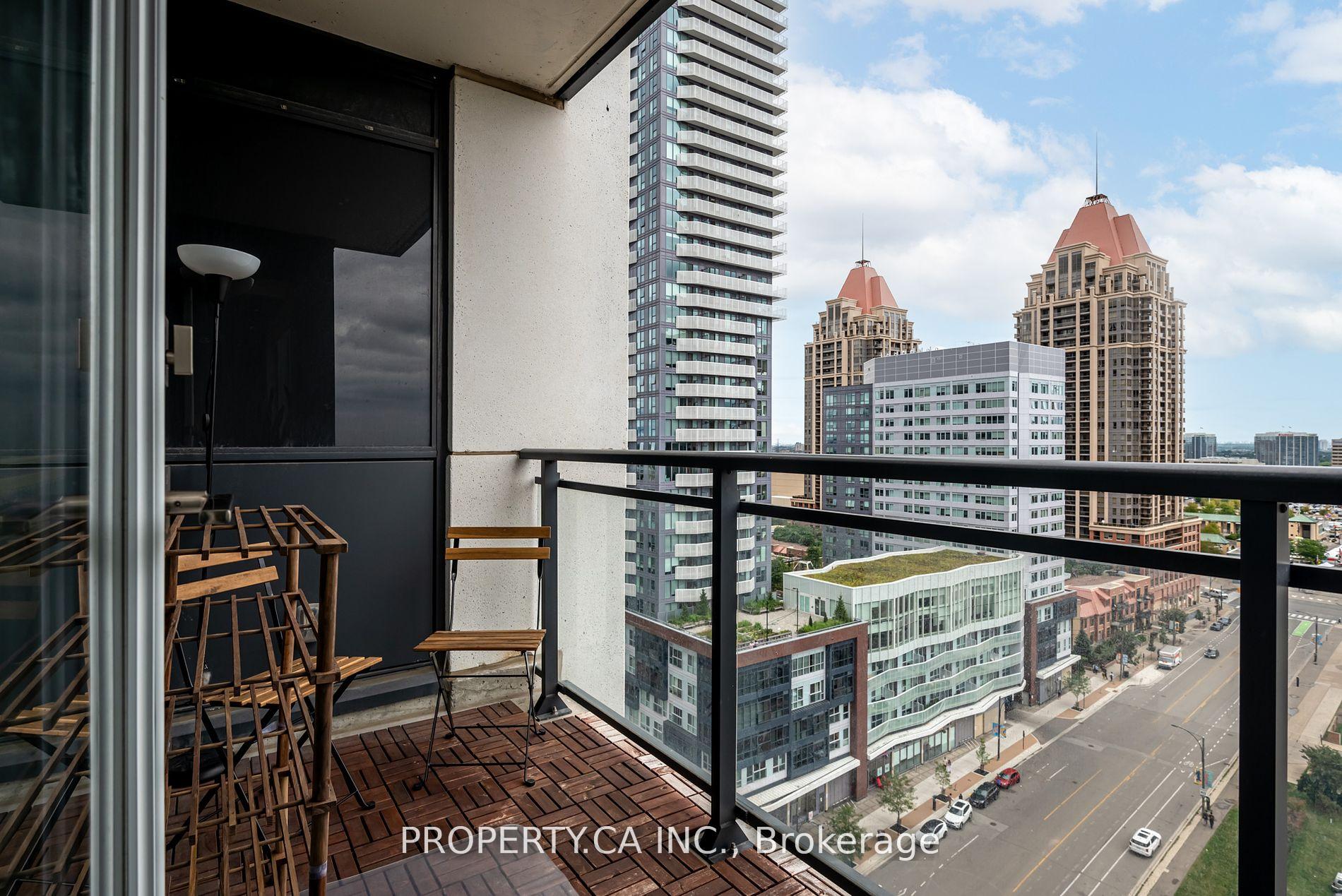 510 Curran Place E 1408