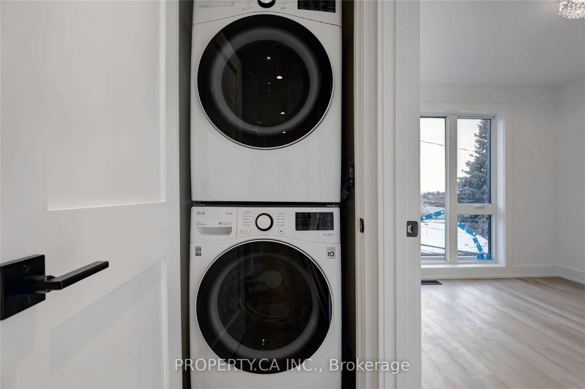 53 Eversfield Road Laneway