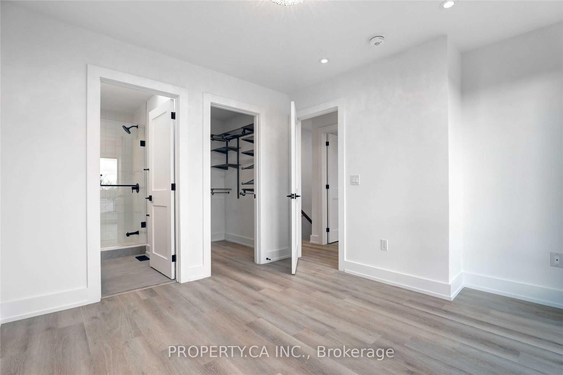 53 Eversfield Road Laneway