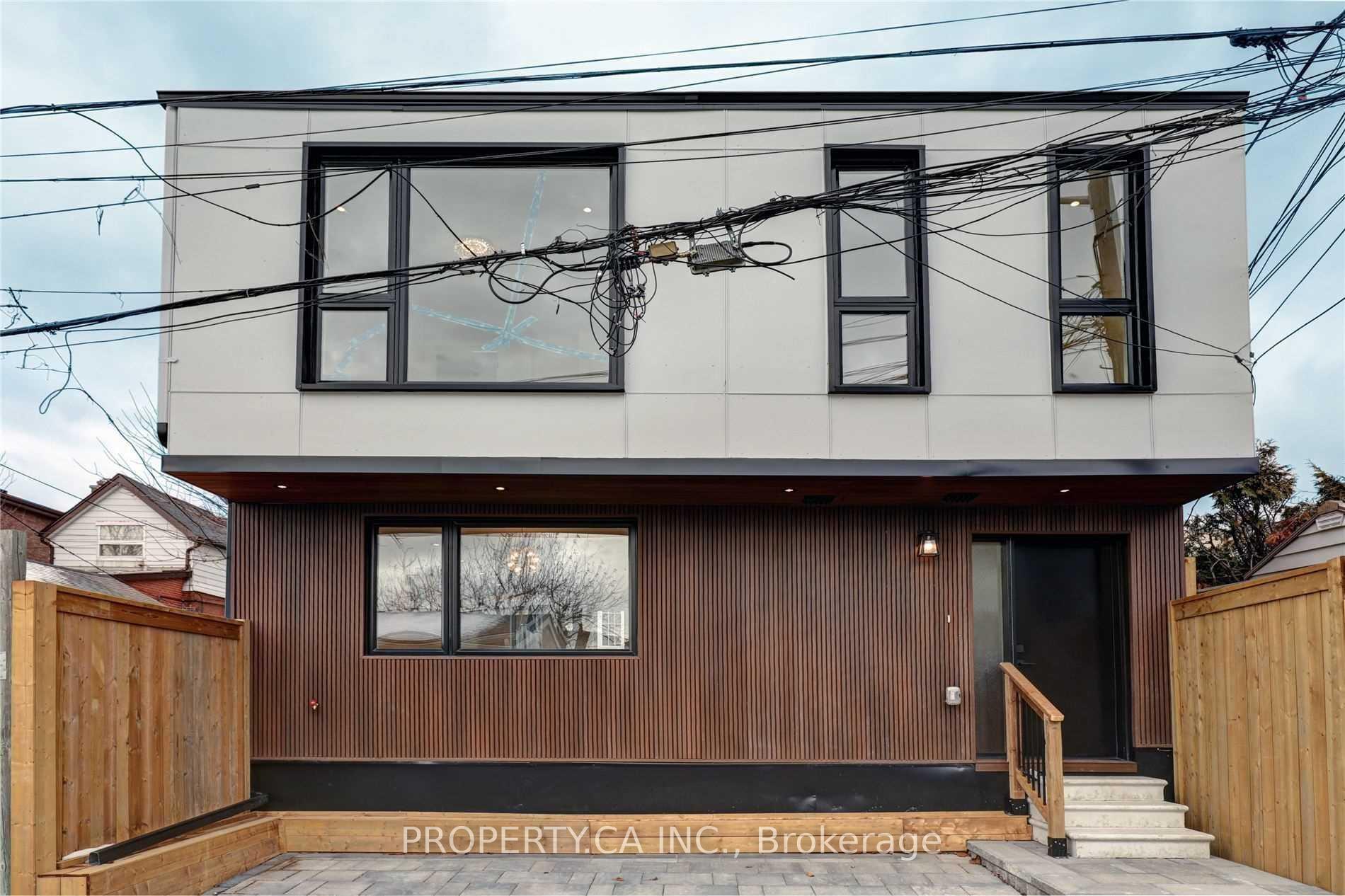 53 Eversfield Road Laneway