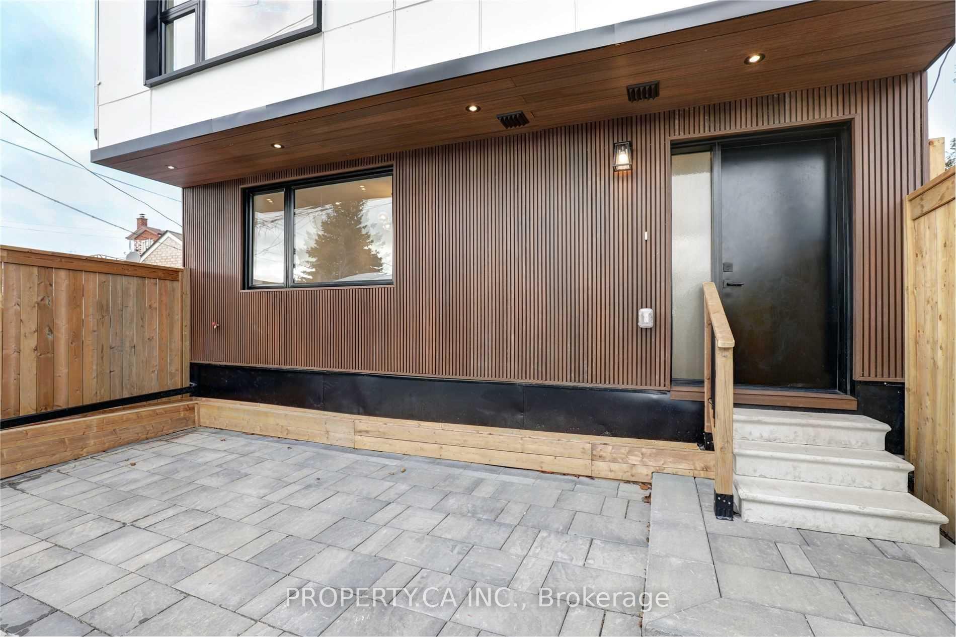 53 Eversfield Road Laneway