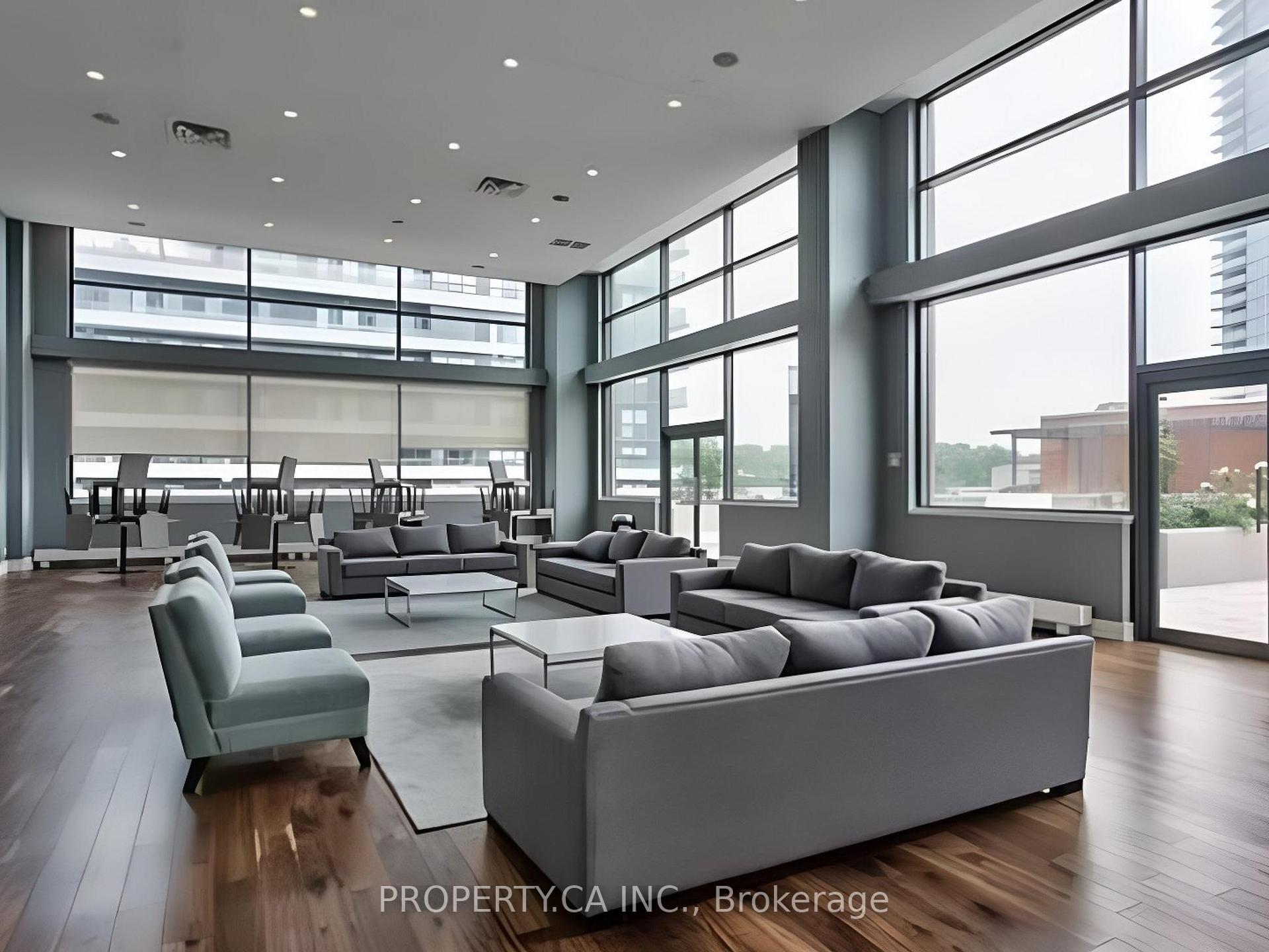 2200 Lake Shore Boulevard W 3001