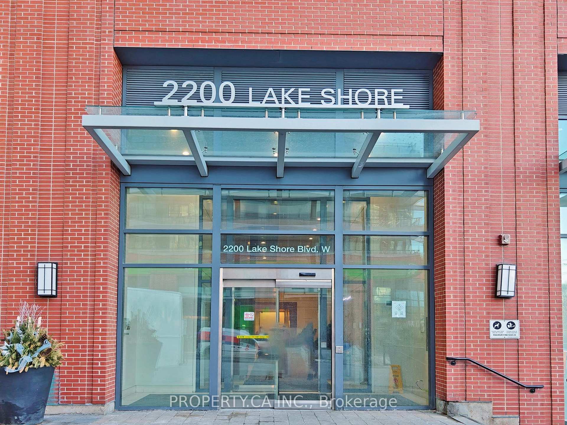 2200 Lake Shore Boulevard W 3001