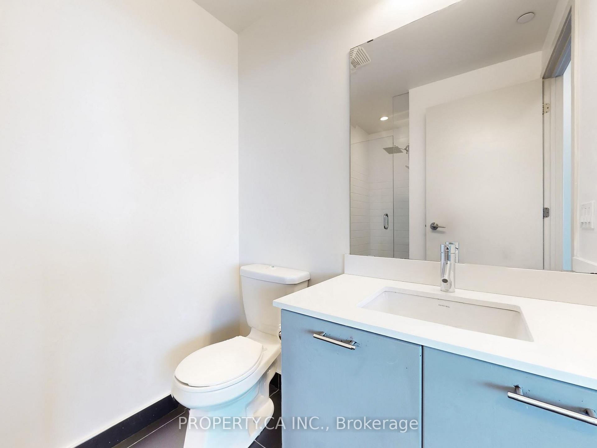 2200 Lake Shore Boulevard W 3001