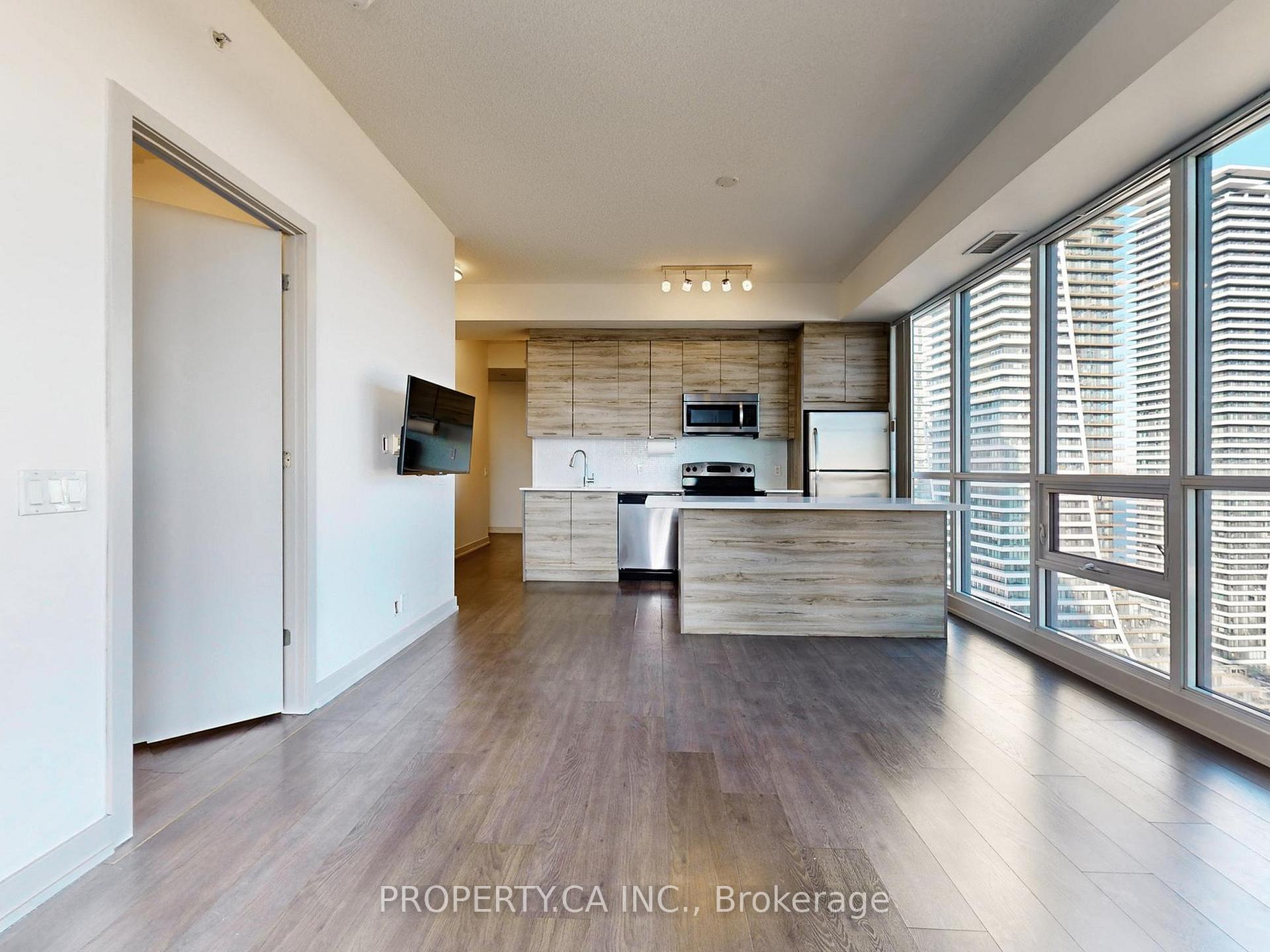 2200 Lake Shore Boulevard W 3001