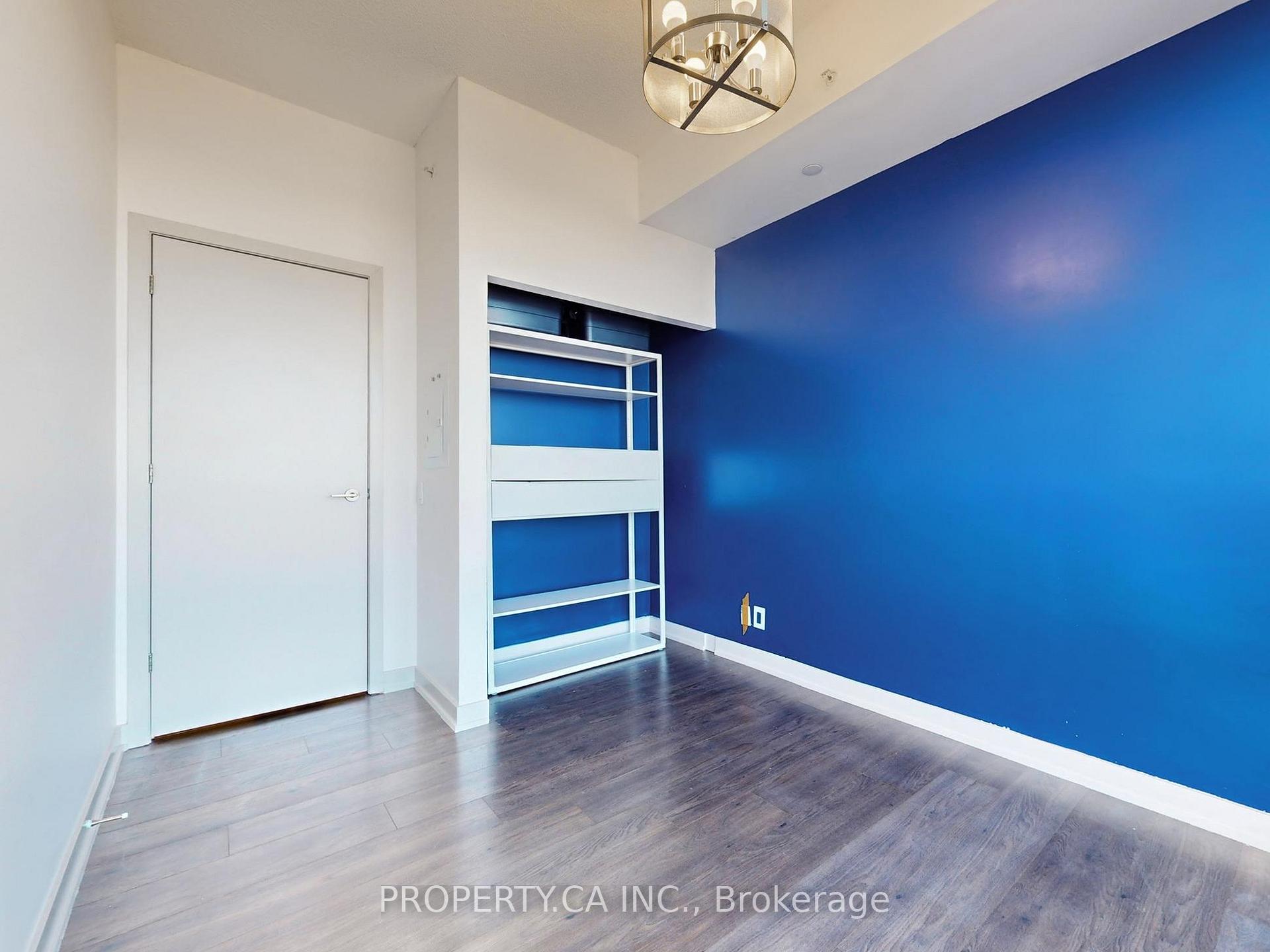 2200 Lake Shore Boulevard W 3001