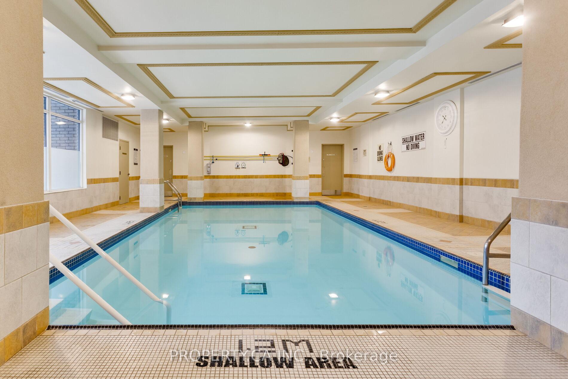 2 Aberfoyle Crescent 105