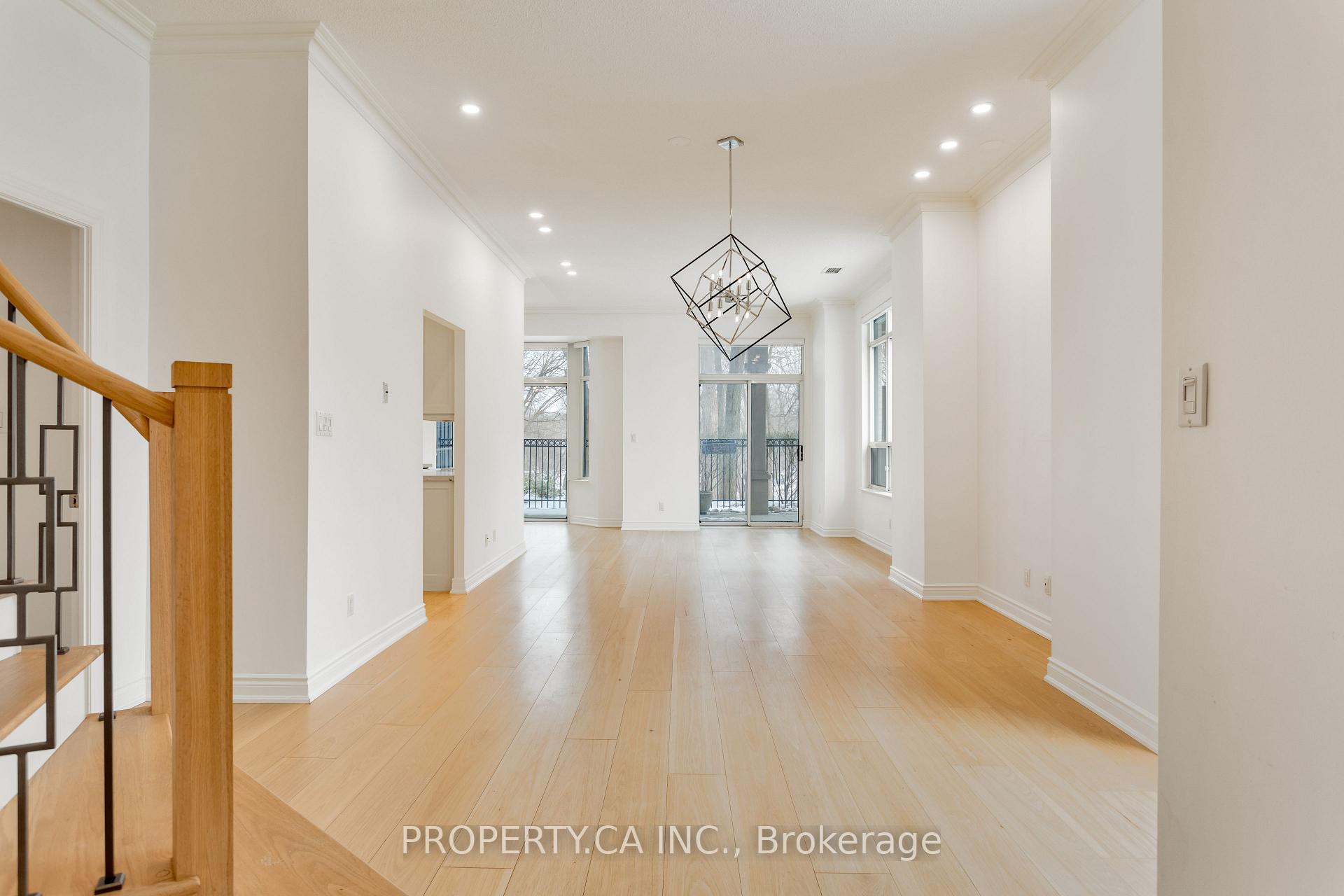 2 Aberfoyle Crescent 105