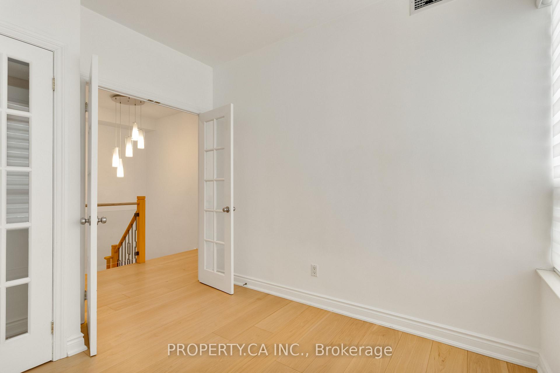 2 Aberfoyle Crescent 105