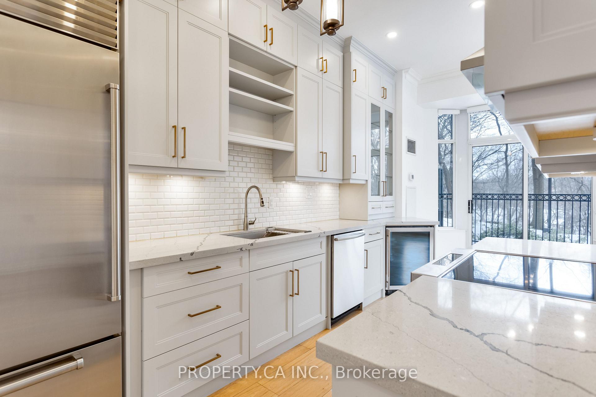 2 Aberfoyle Crescent 105