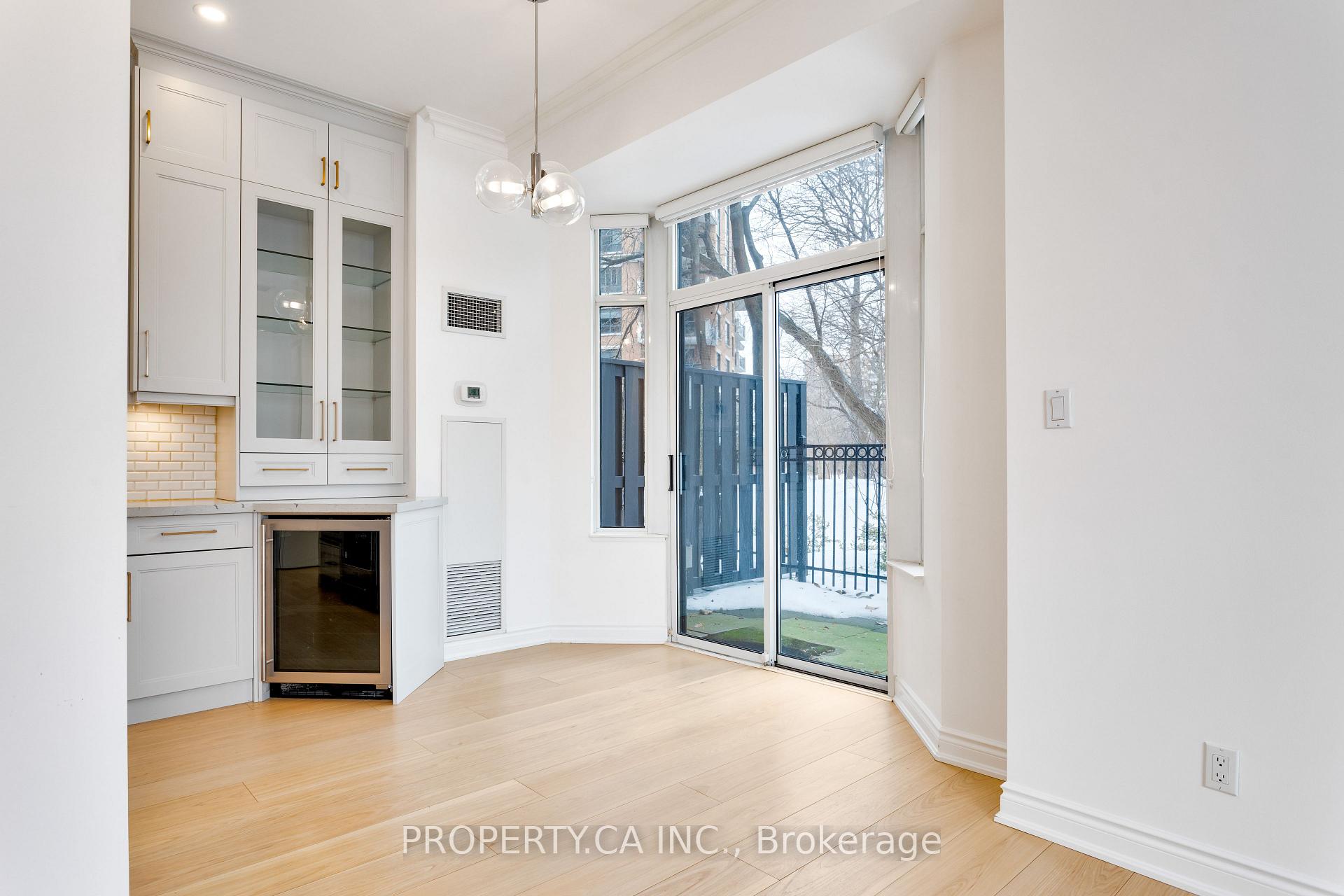 2 Aberfoyle Crescent 105