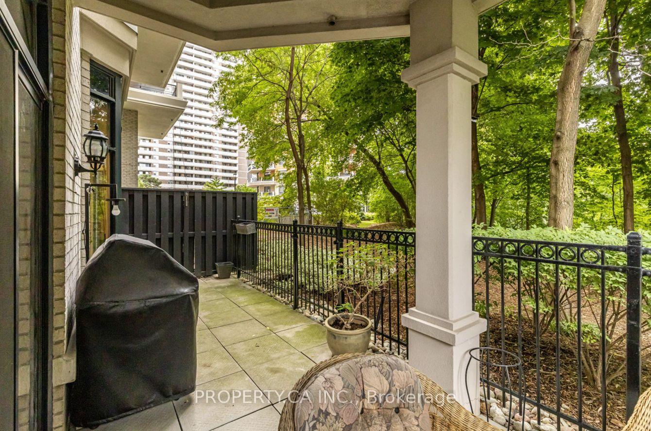 2 Aberfoyle Crescent 105