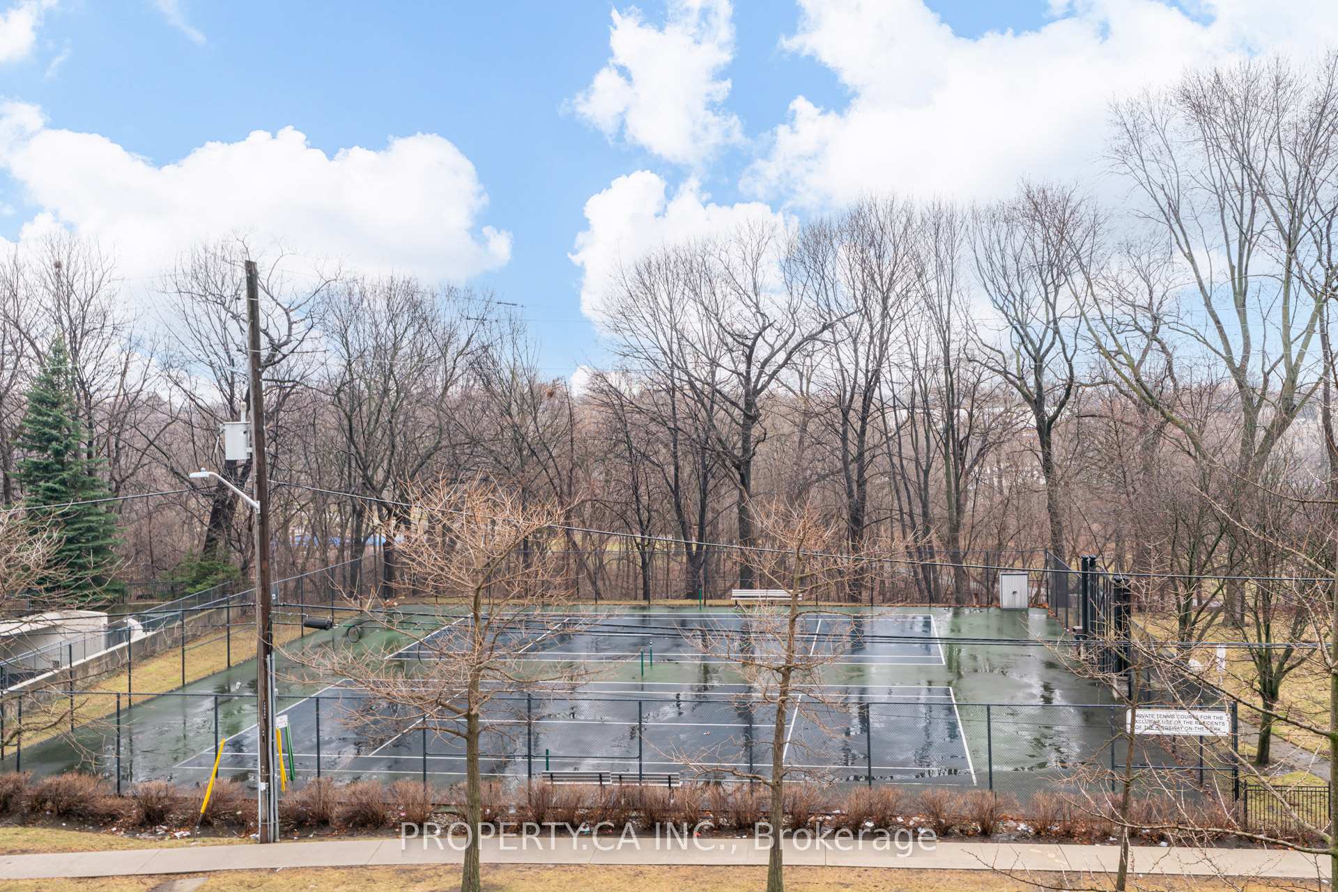 1 Aberfoyle Crescent 410