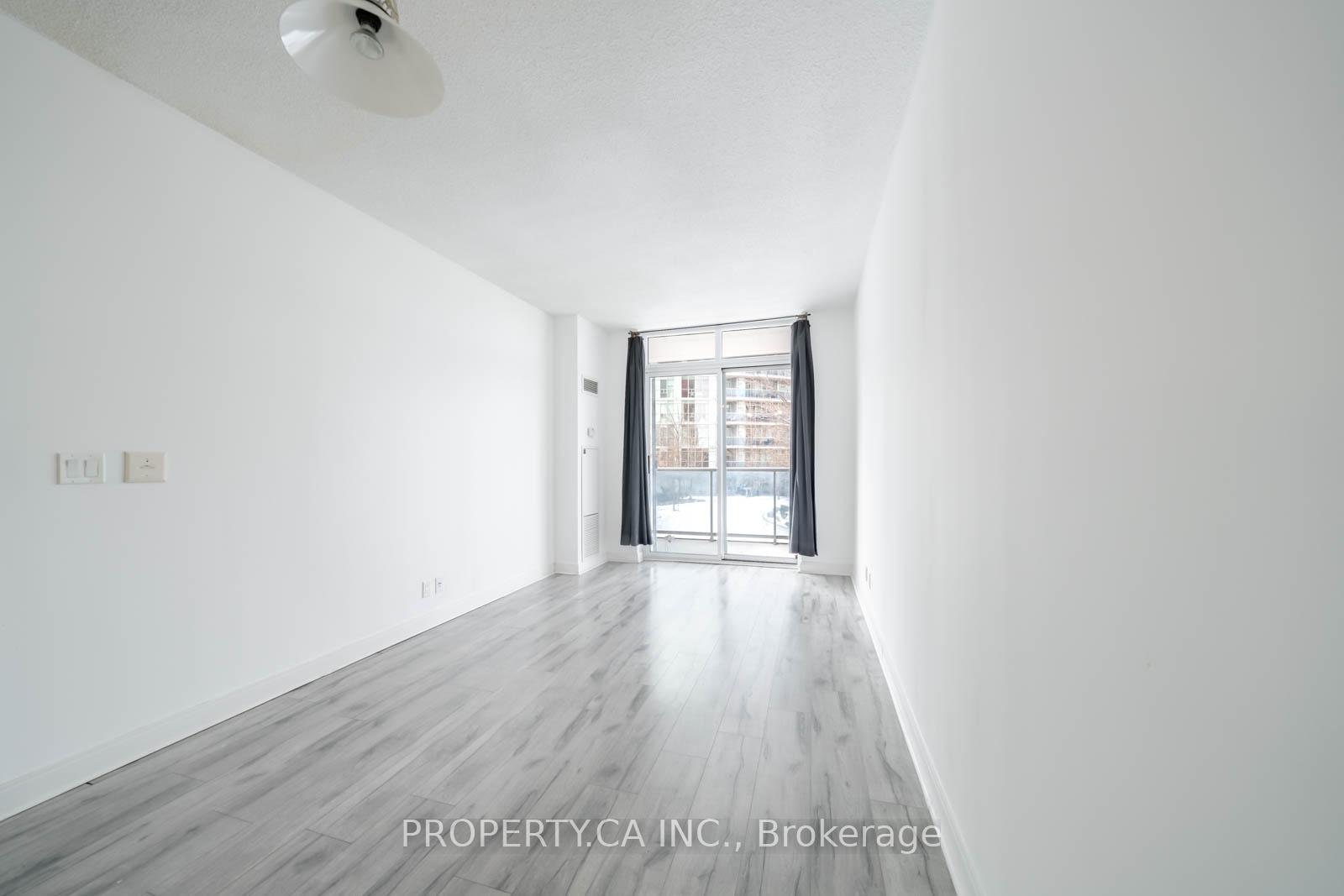 90 Absolute Avenue 407