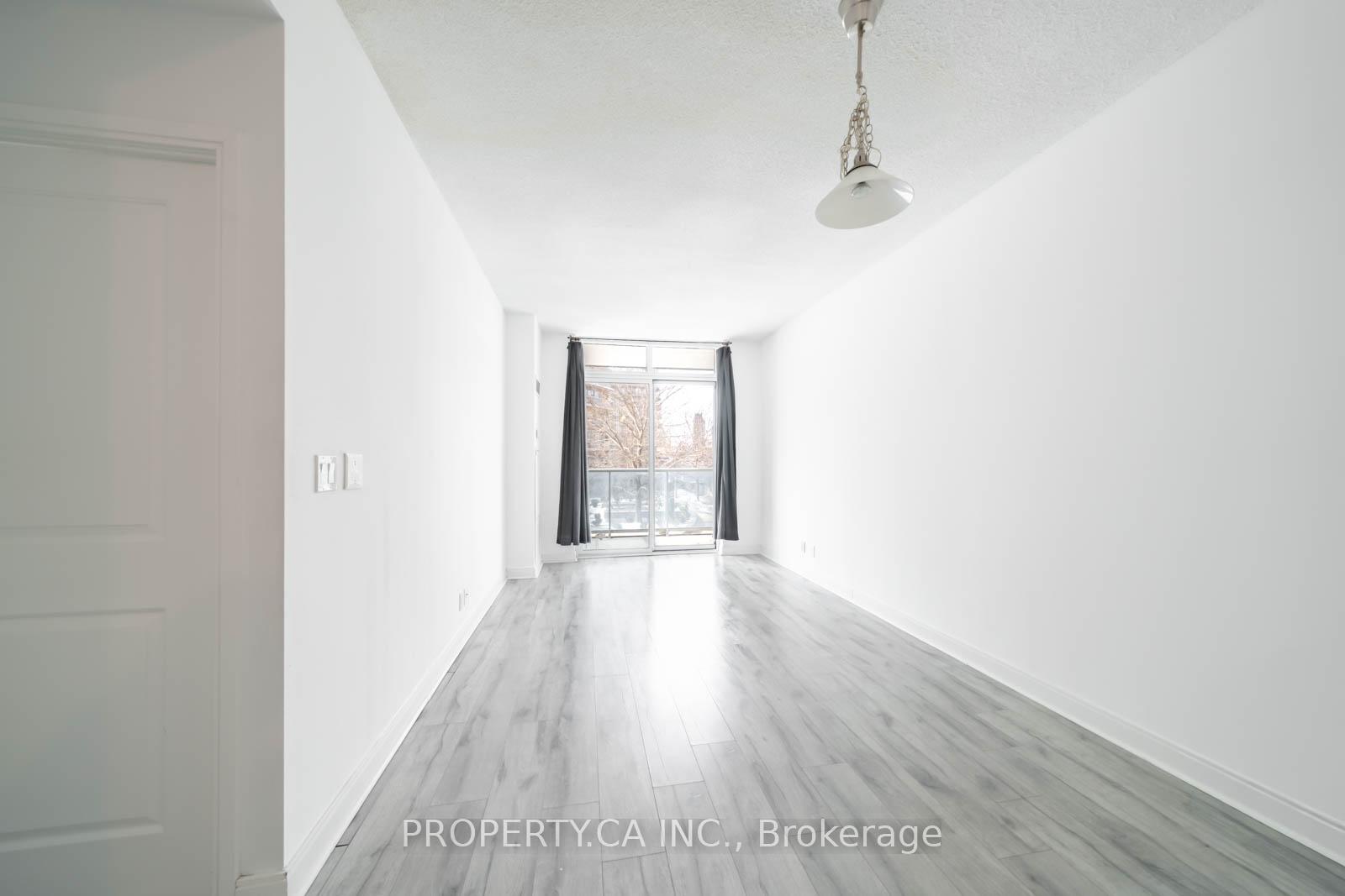 90 Absolute Avenue 407