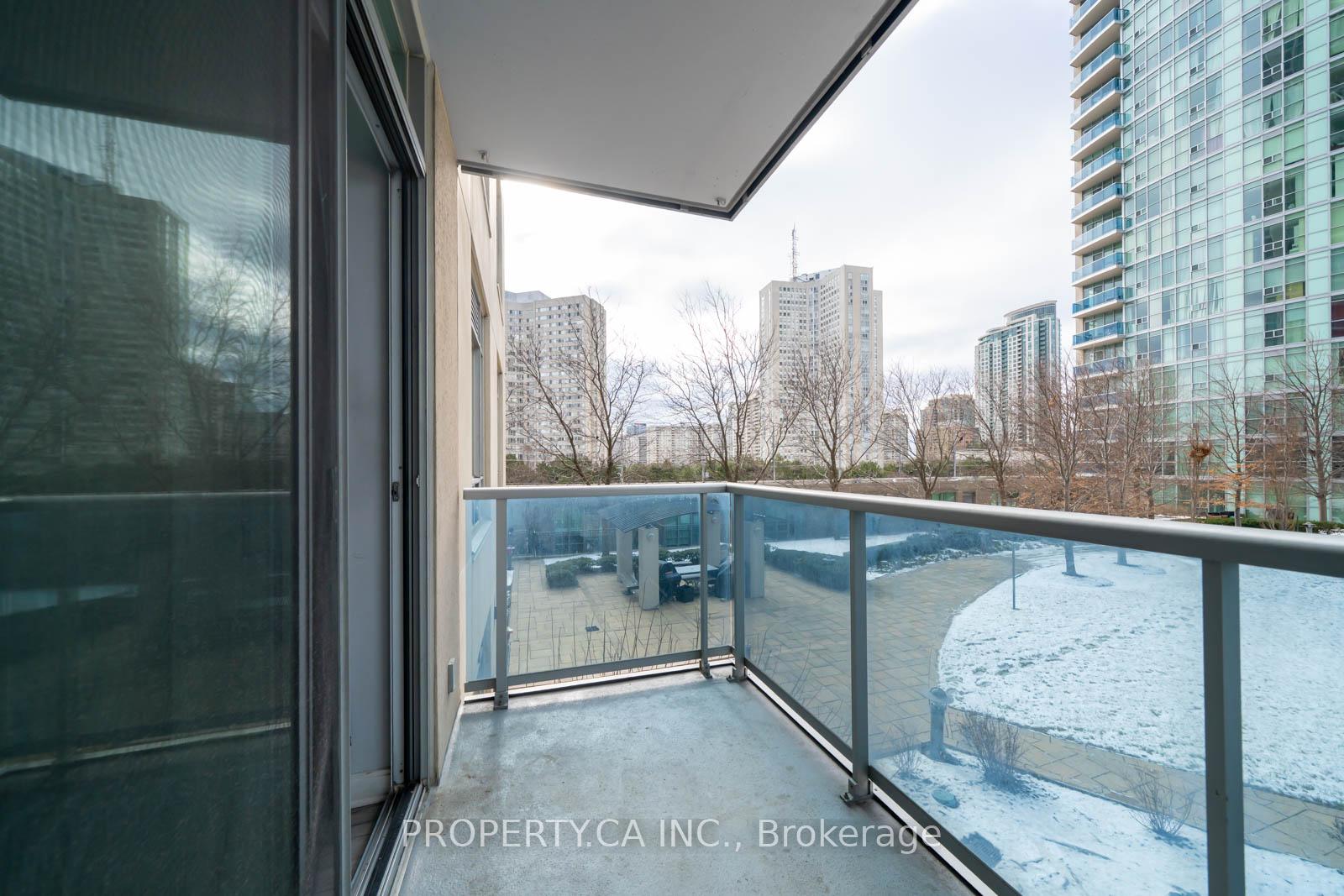 90 Absolute Avenue 407