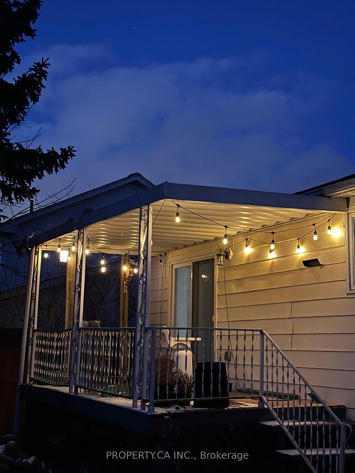 2221 Buttonbush Crescent Main