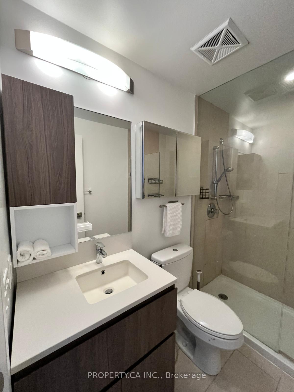 36 Park Lawn Road 1207