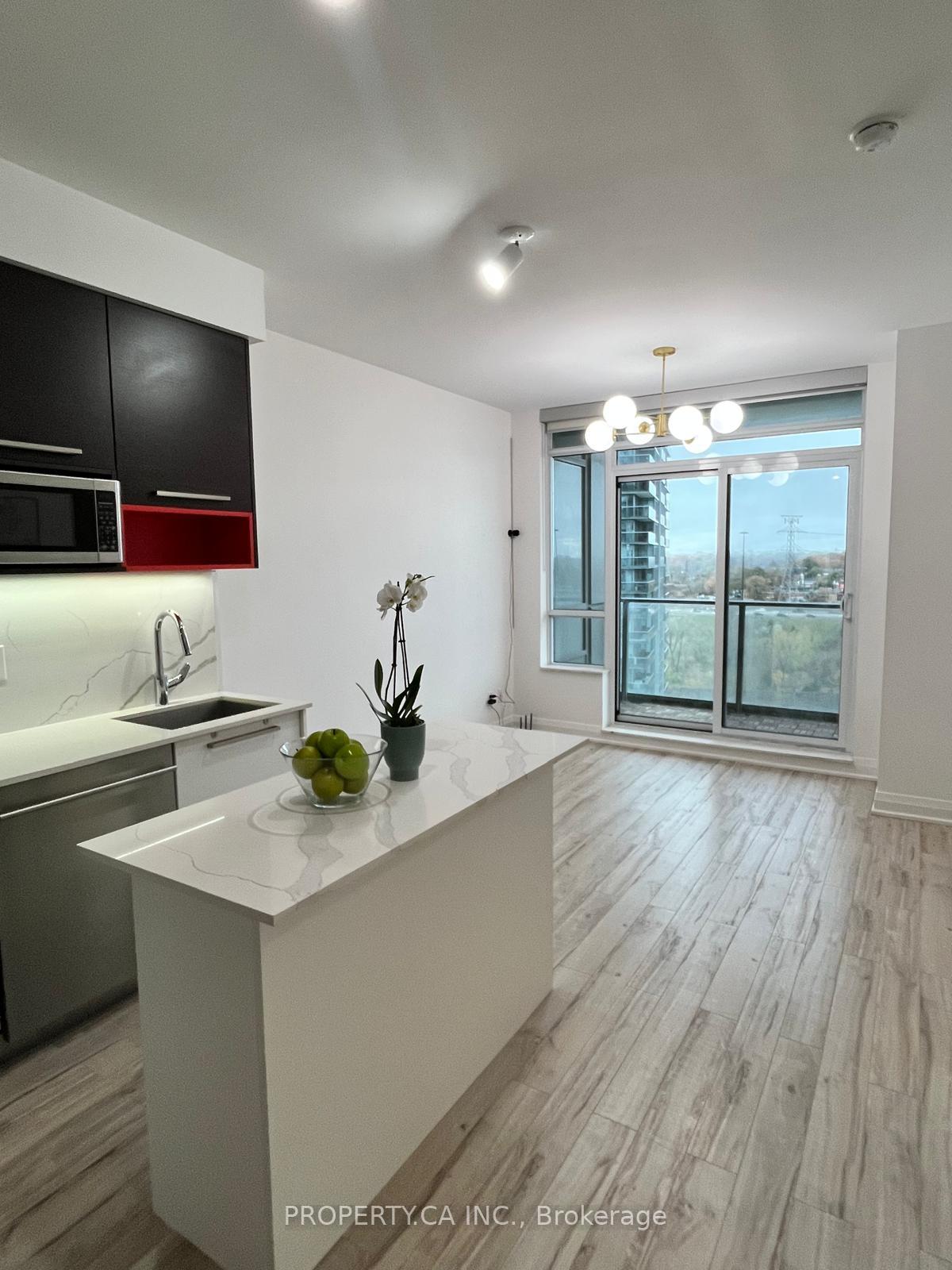 36 Park Lawn Road 1207