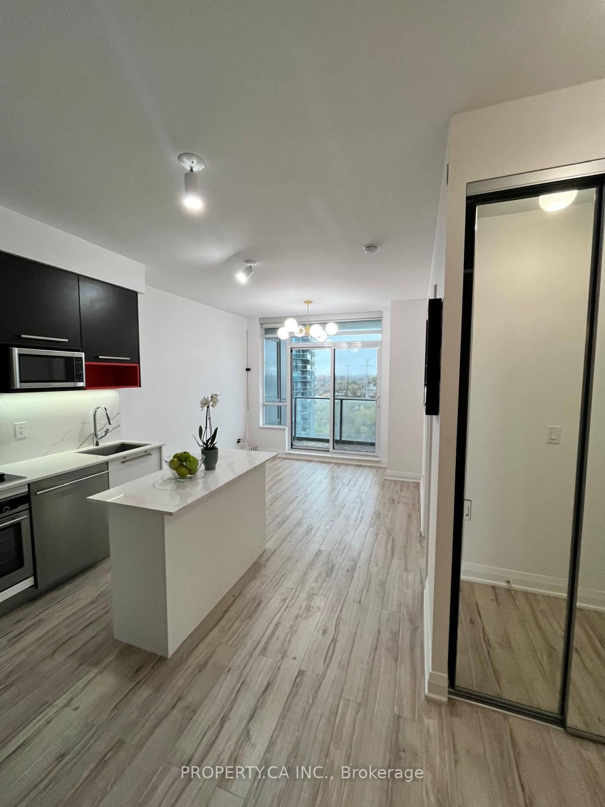 36 Park Lawn Road 1207