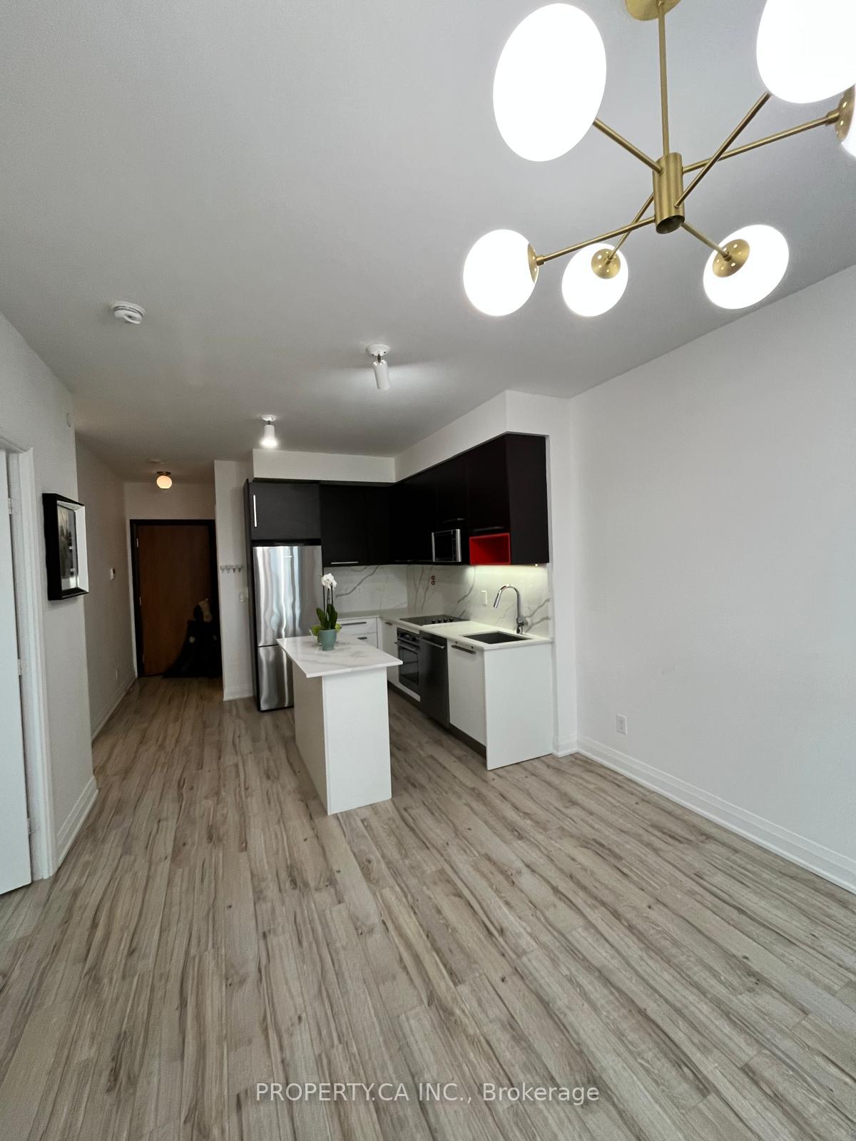36 Park Lawn Road 1207